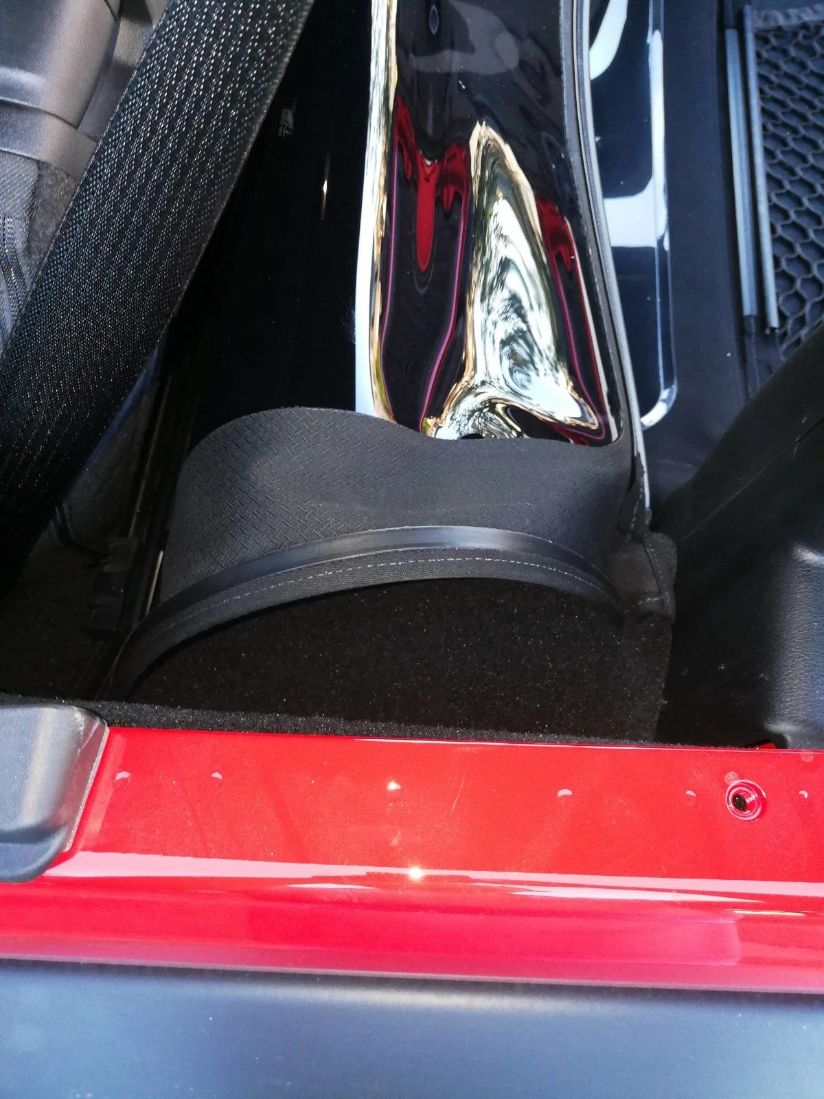 Jeep Wrangler JL Soft top Owners—where do you keep your windows? IMG_20180707_194441