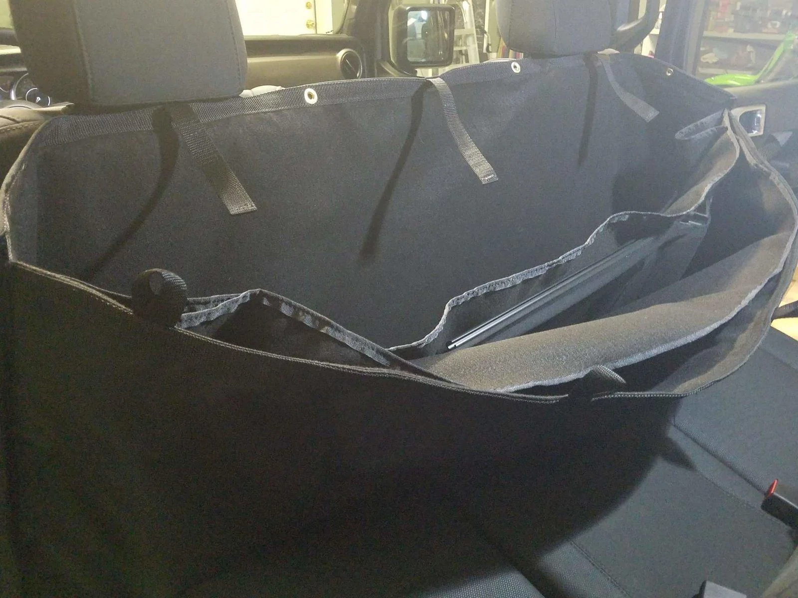Jeep Wrangler JL Soft top window storage FB_IMG_1533091091624