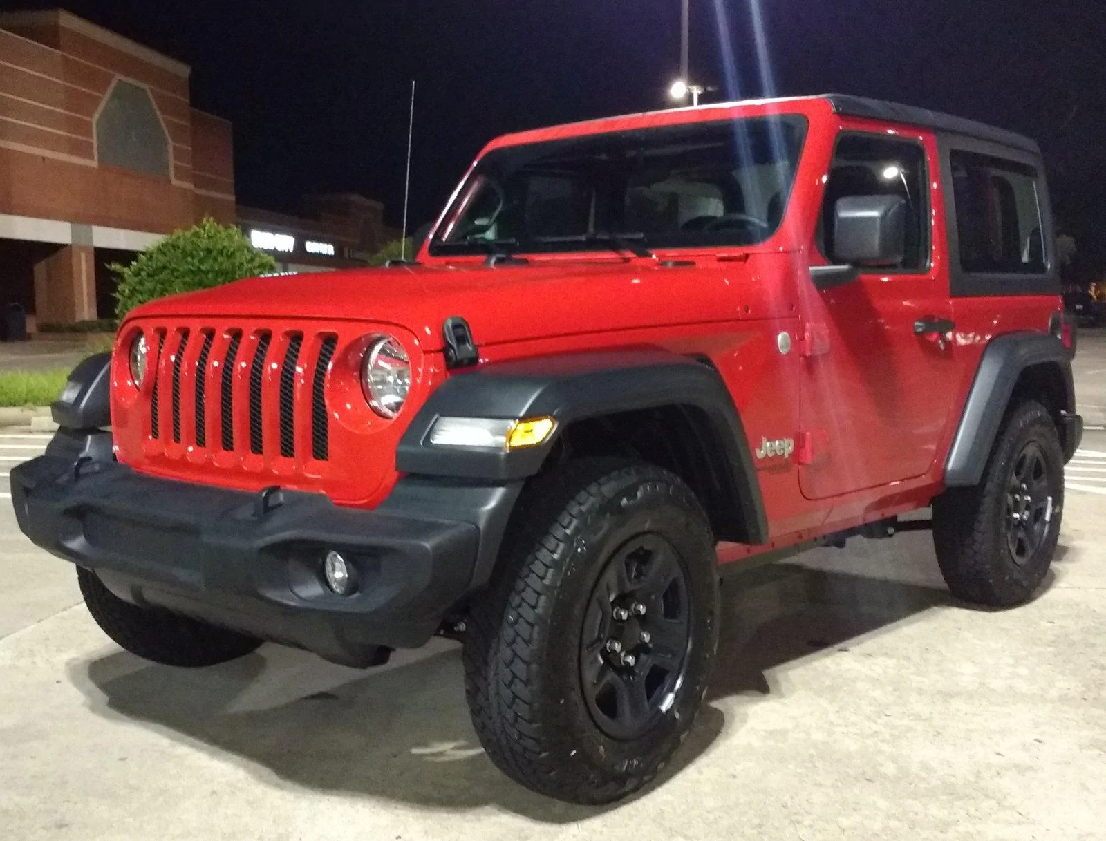 jeep-jl-002.webp
