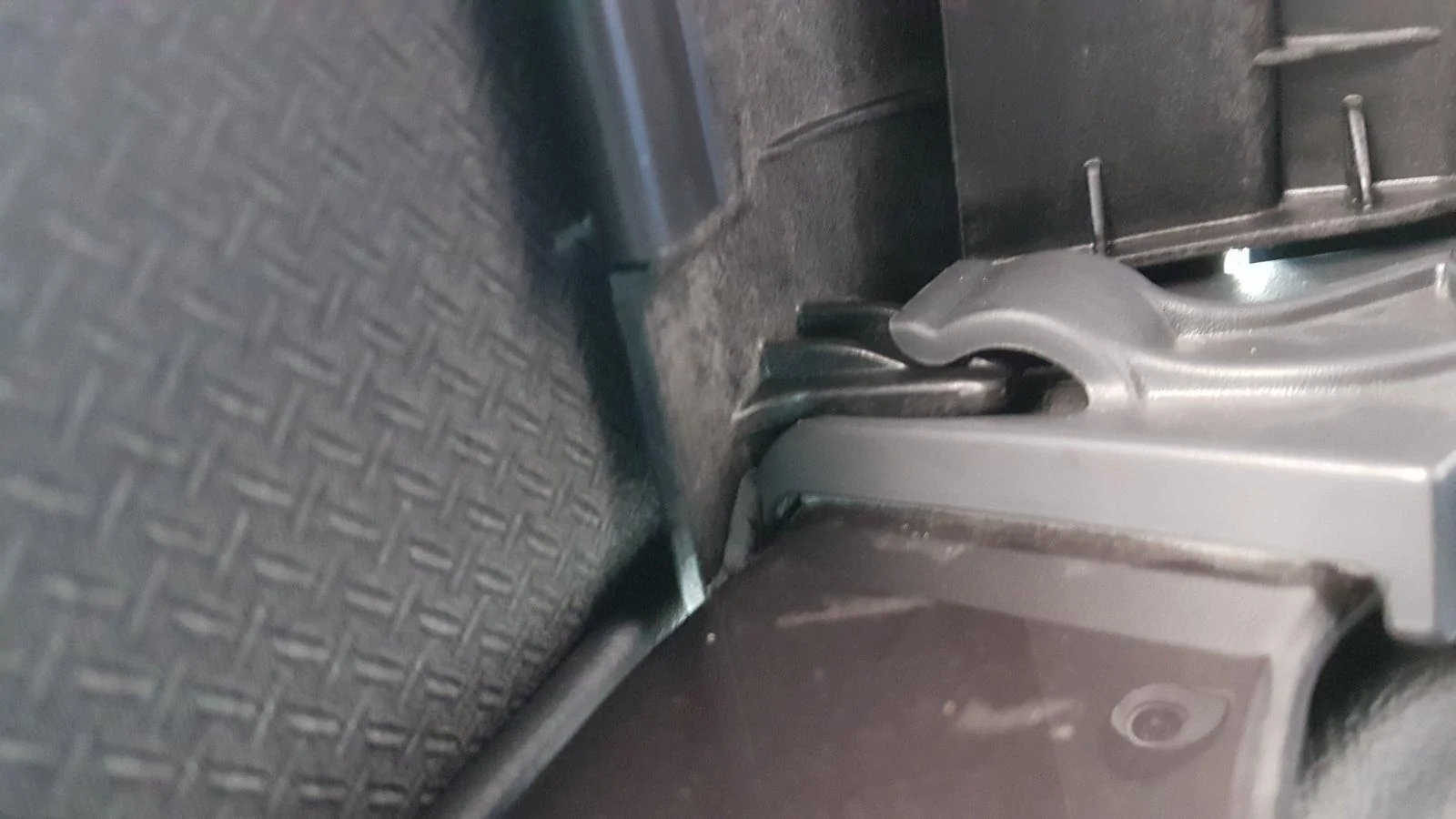 Jeep Wrangler JL Soft Top Installation Question 20180726_081250