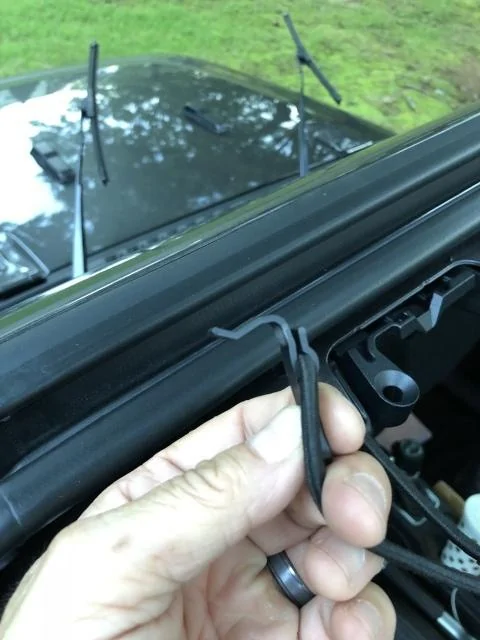 Jeep Wrangler JL Problem with Alien Sun Shade mtwdol