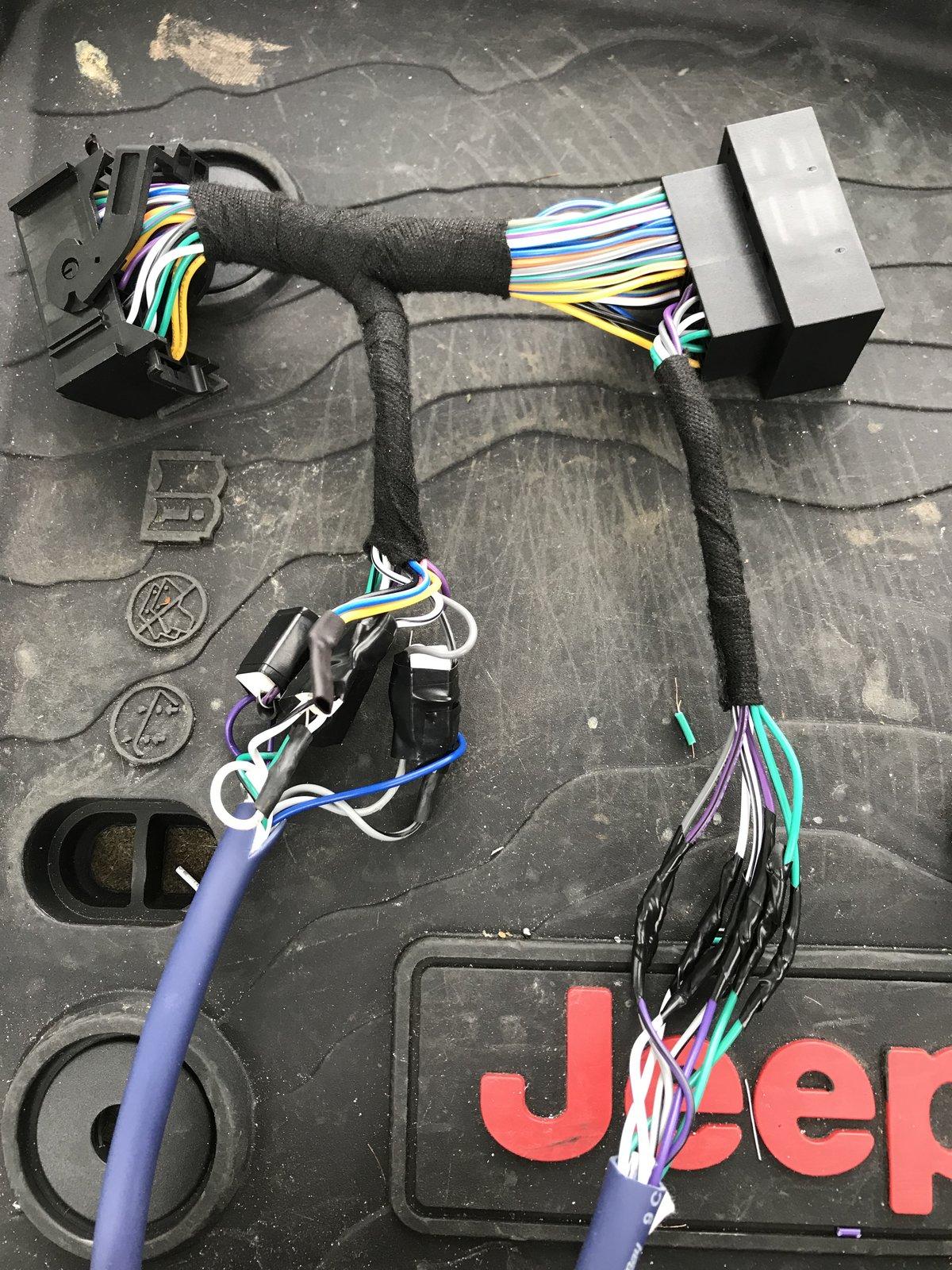 Jeep Wrangler JL Adding an Aftermarket Amp(s) A2EAF440-C843-48D3-B691-631F4F6666E7