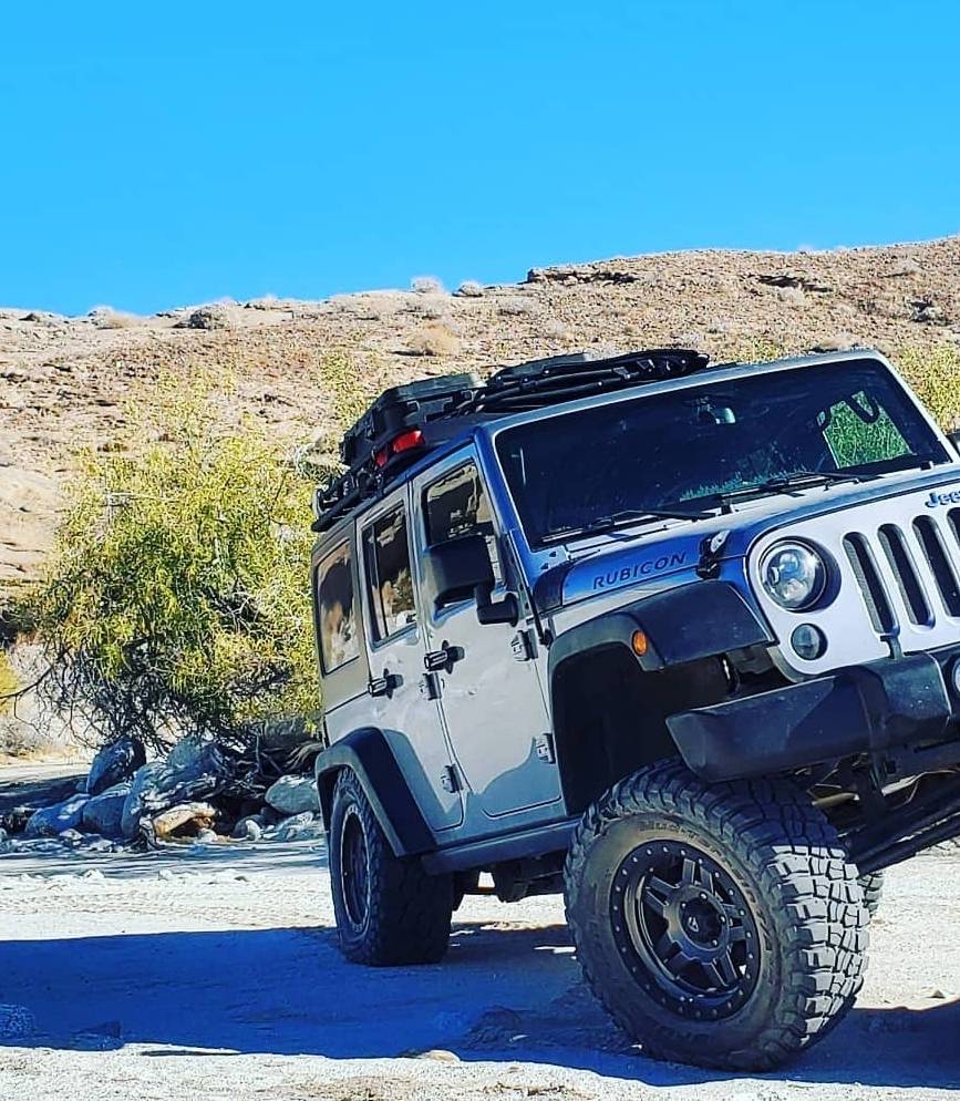 Jeep Wrangler JL How Do You Carry Extra Gas Screenshot_20230302_171948_Instagram