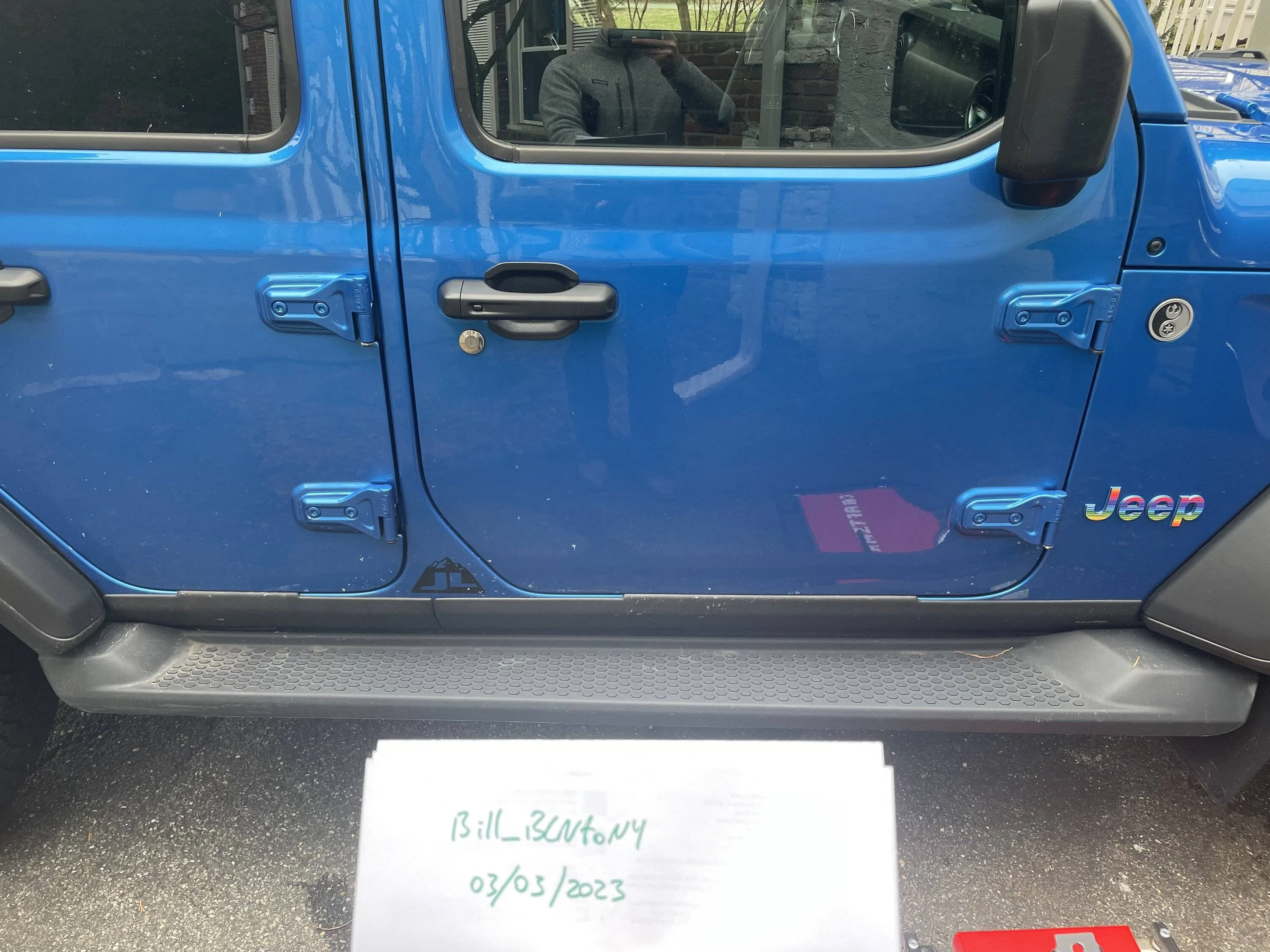 Jeep Wrangler JL OEM side steps for $100 209EED2F-CC0A-4141-8753-F078694AA2CE
