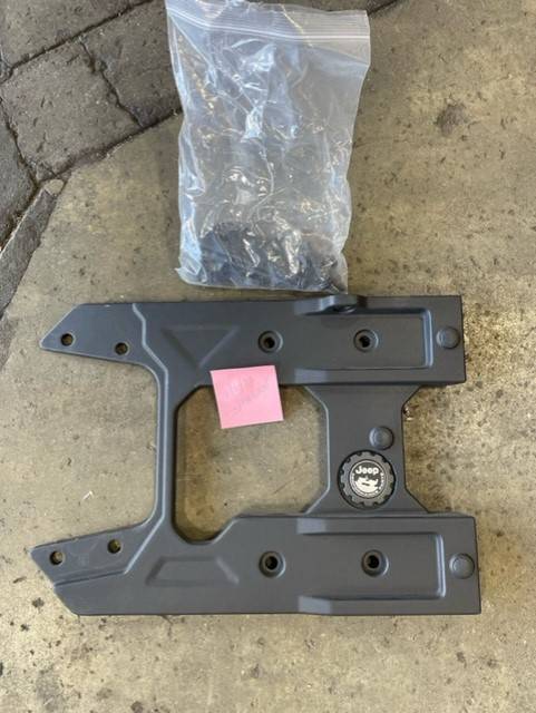 Jeep Wrangler JL Mopar Tailgate Hinge Reinforcement Kit - New hinge3