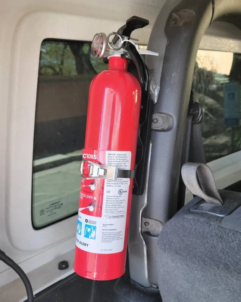 Jeep Wrangler JL Quick Deploy Extinguisher Image1