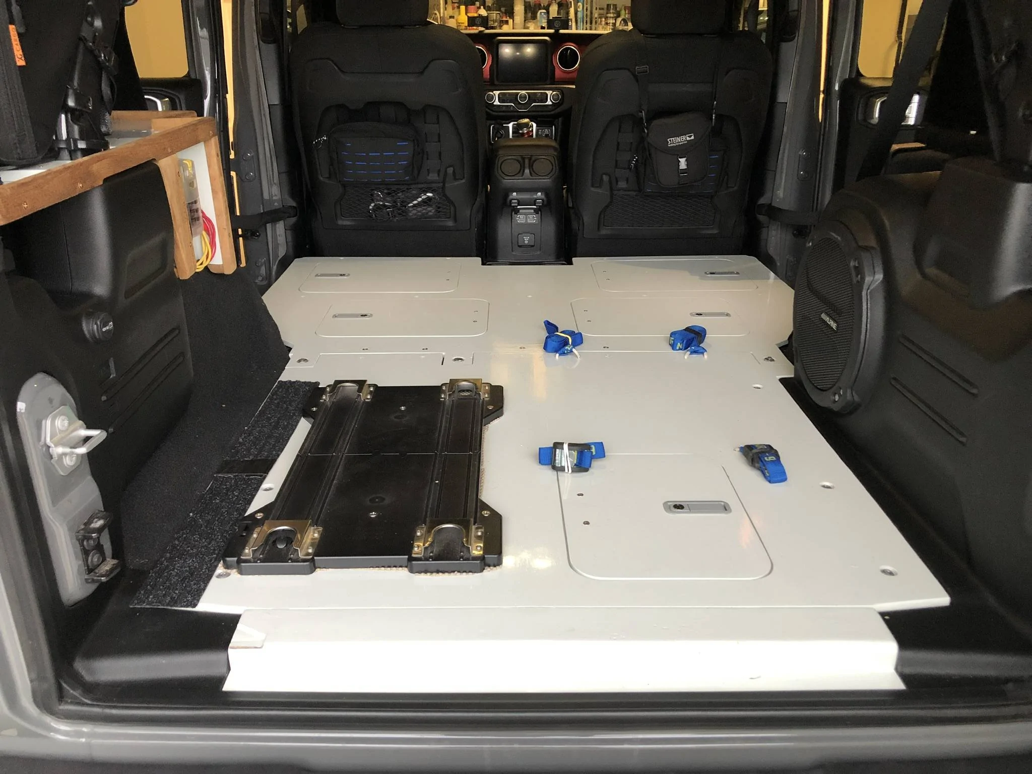Jeep Wrangler JL DIY Goose Gear Style Platform AEC5F588-E7FD-4DBA-8538-A2B908A578D8