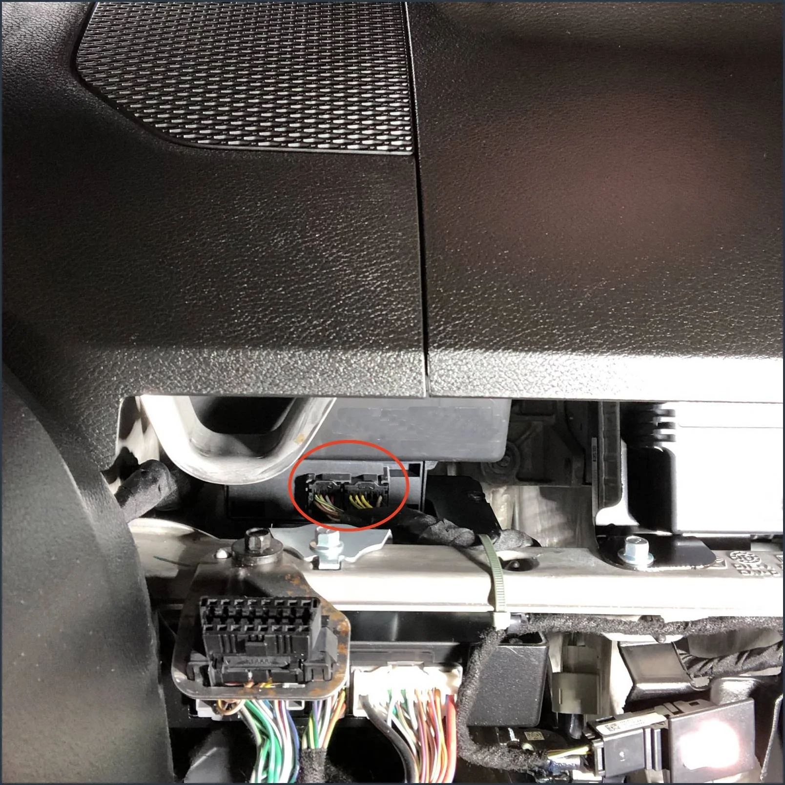Jeep Wrangler JL Tazer Extension Cable not fitting gateway001