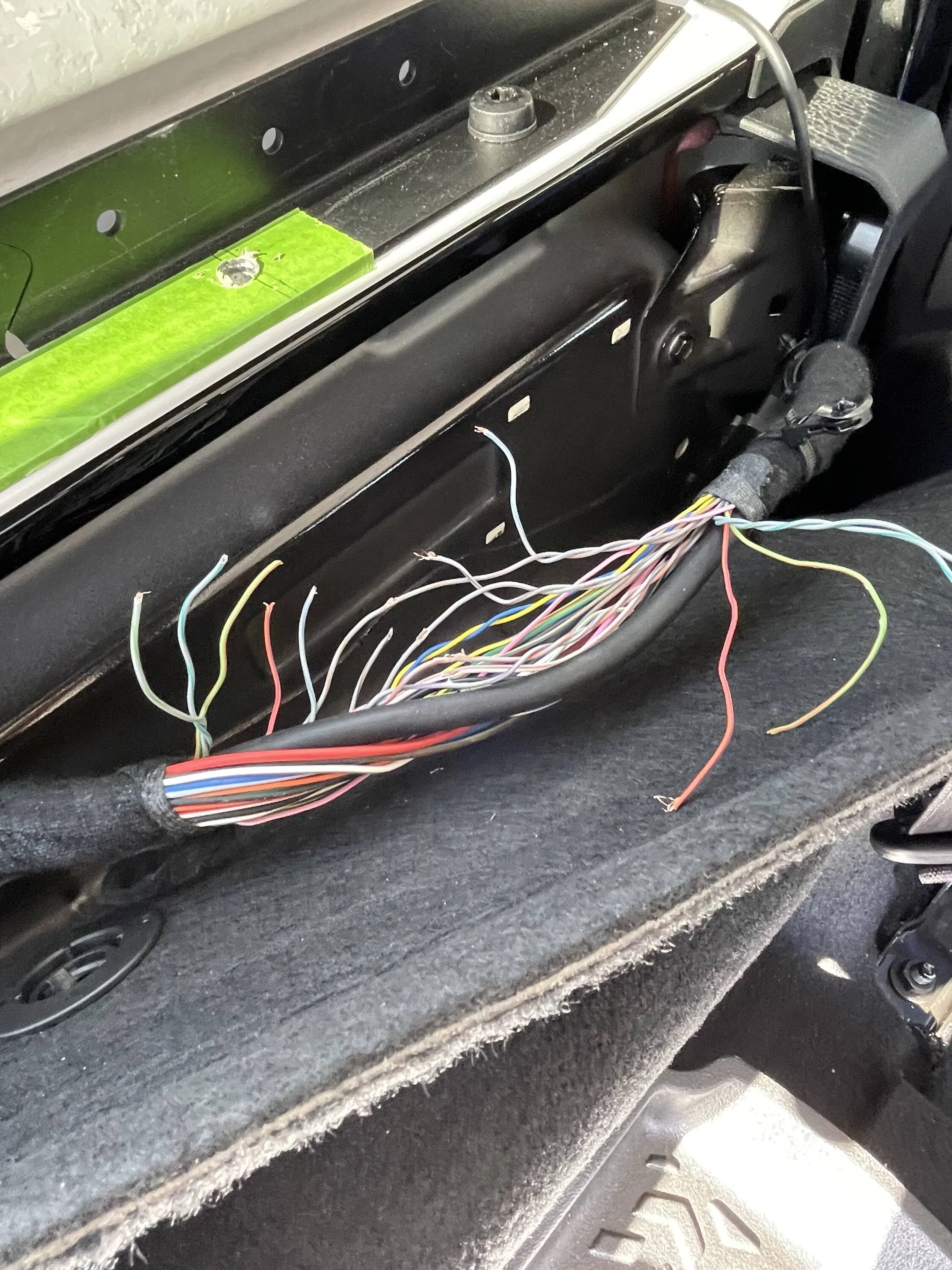 Jeep Wrangler JL Damaged Wiring harness IMG_9735