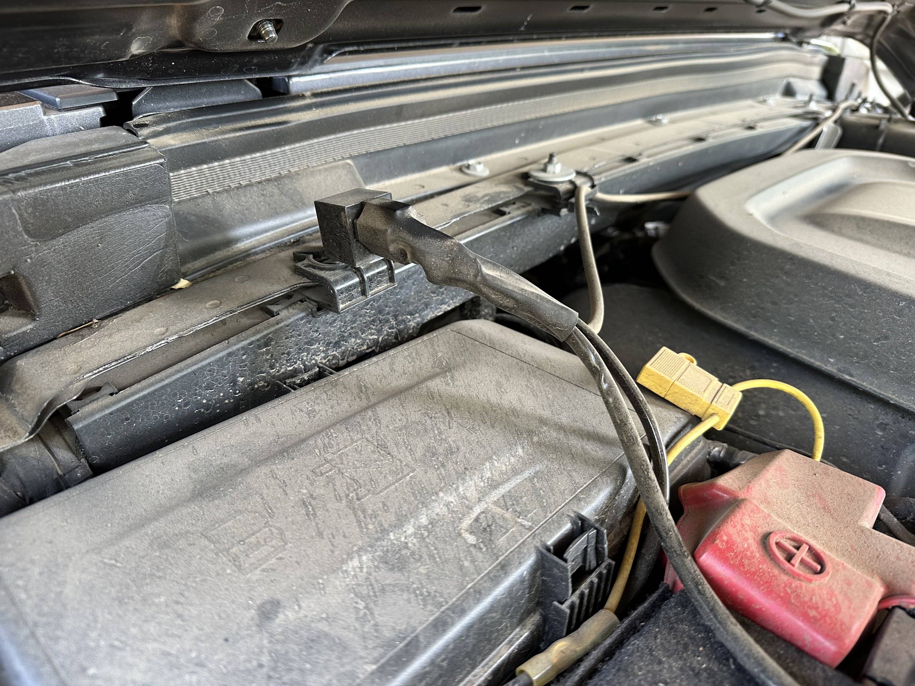 Jeep Wrangler JL where to run lightbar wires? F86DA7D2-F34A-415F-8E6B-2203FF84EC43