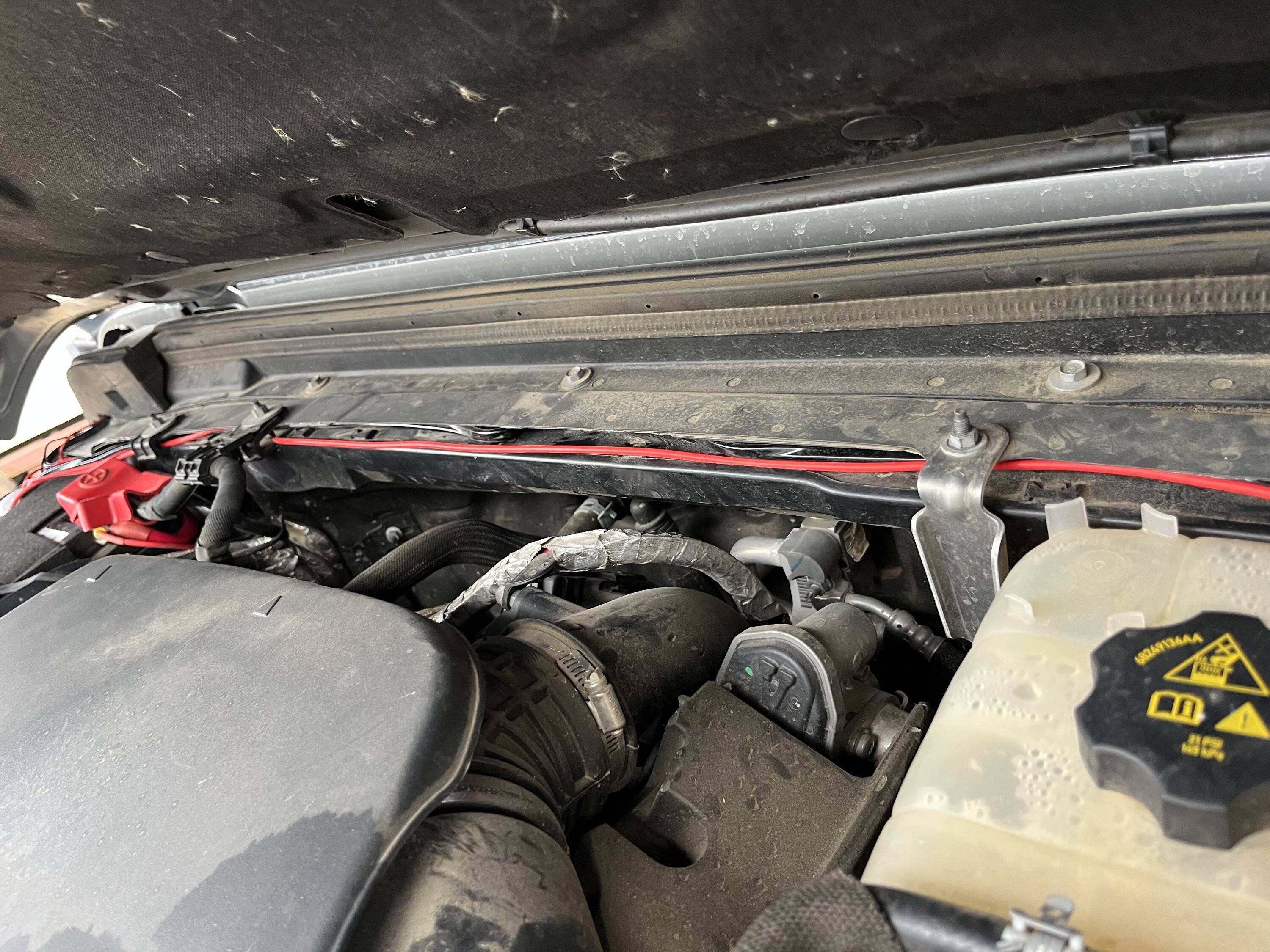Jeep Wrangler JL where to run lightbar wires? 1C288DCF-4291-4D54-8757-2FA080EB2F27