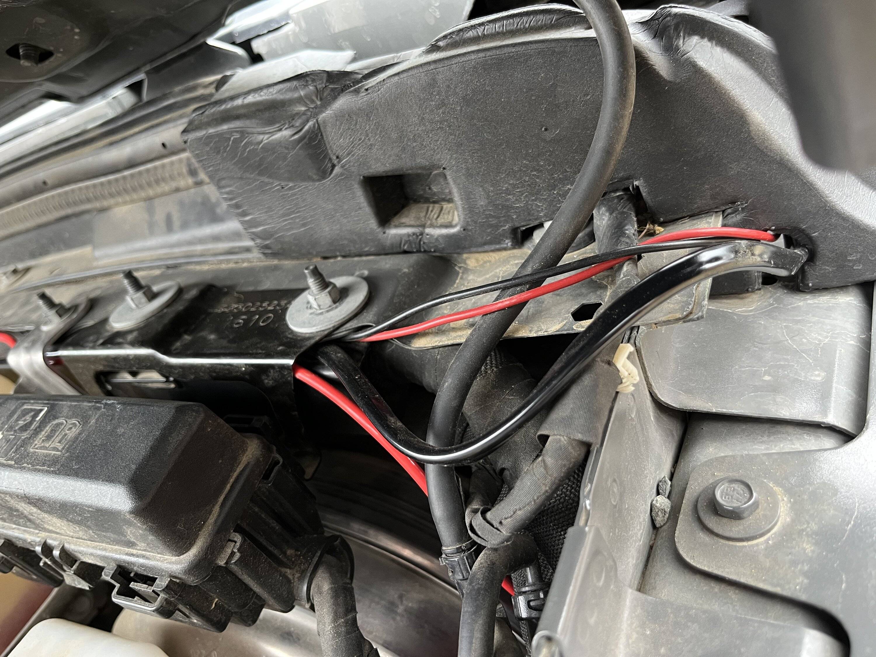 Jeep Wrangler JL where to run lightbar wires? 571B0A9B-AE4E-4E6B-BC58-B29C5AB7B7A8