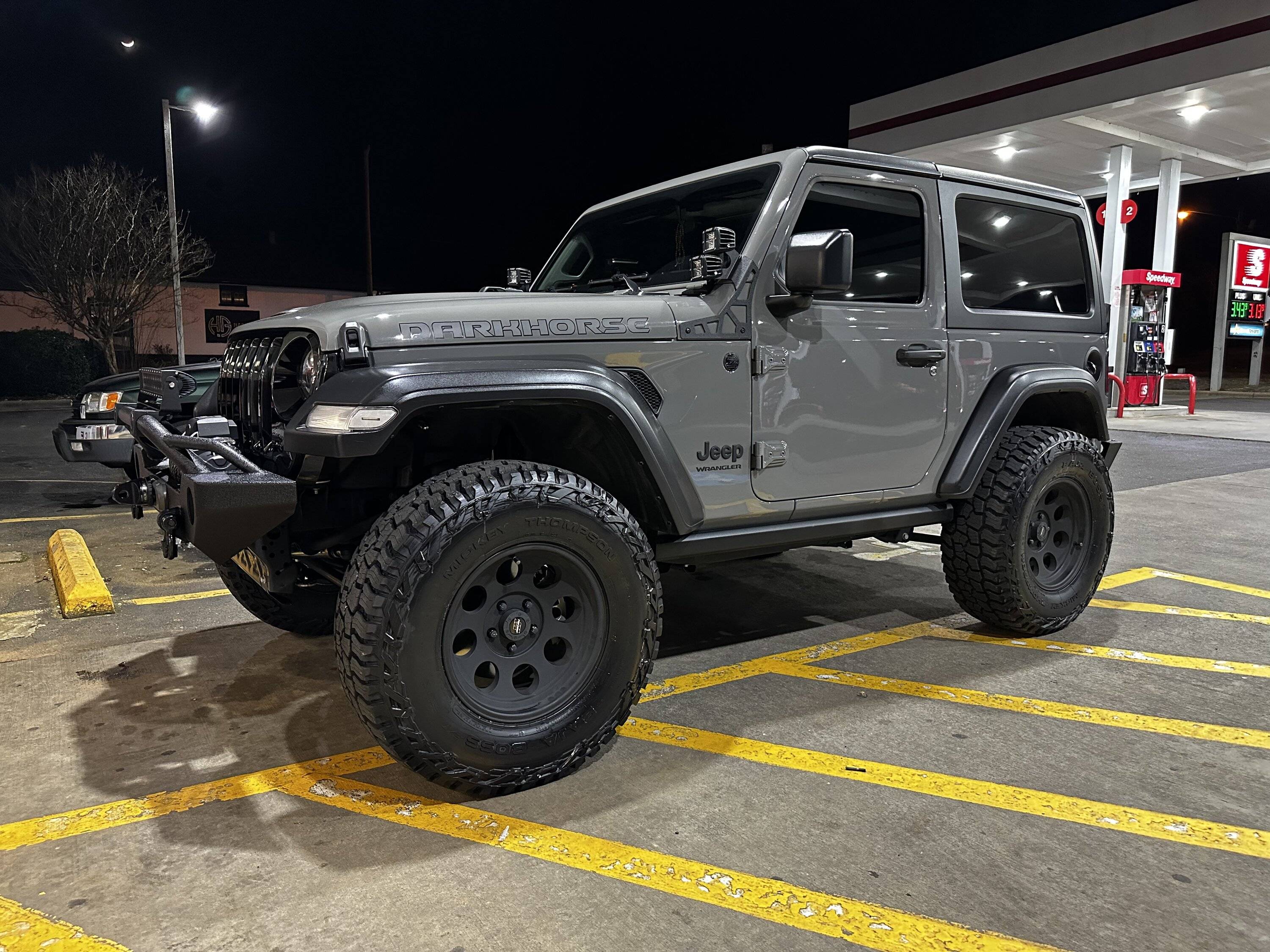 Jeep Wrangler JL Bushwacker Hyperform Trash? 1CF9B32A-B4E4-41FE-8686-4F867FFC60F1