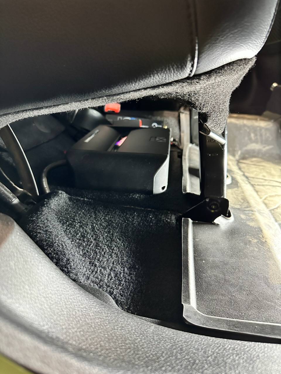 Jeep Wrangler JL Simple Subwoofer Upgrade!? 6D30ECBA-84BB-4ECF-9F6B-4B7E0FF83D6F
