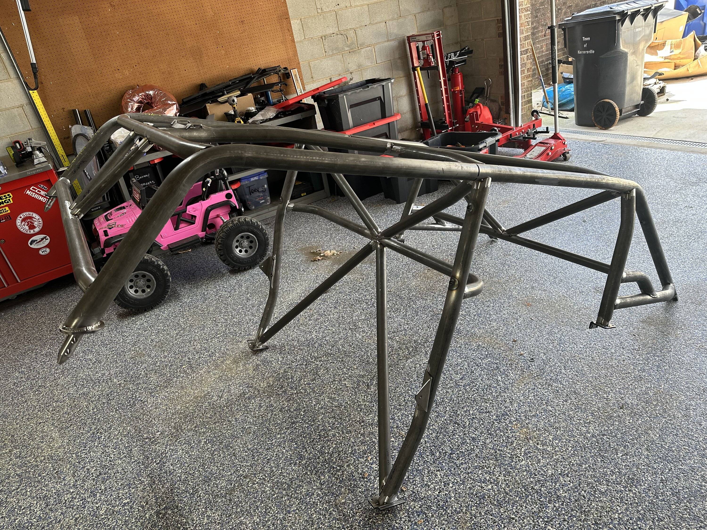 Jeep Wrangler JL GenRight Roll Cage Install BBBEC3C3-C9A1-4AC3-BAEE-0C262C609AA5