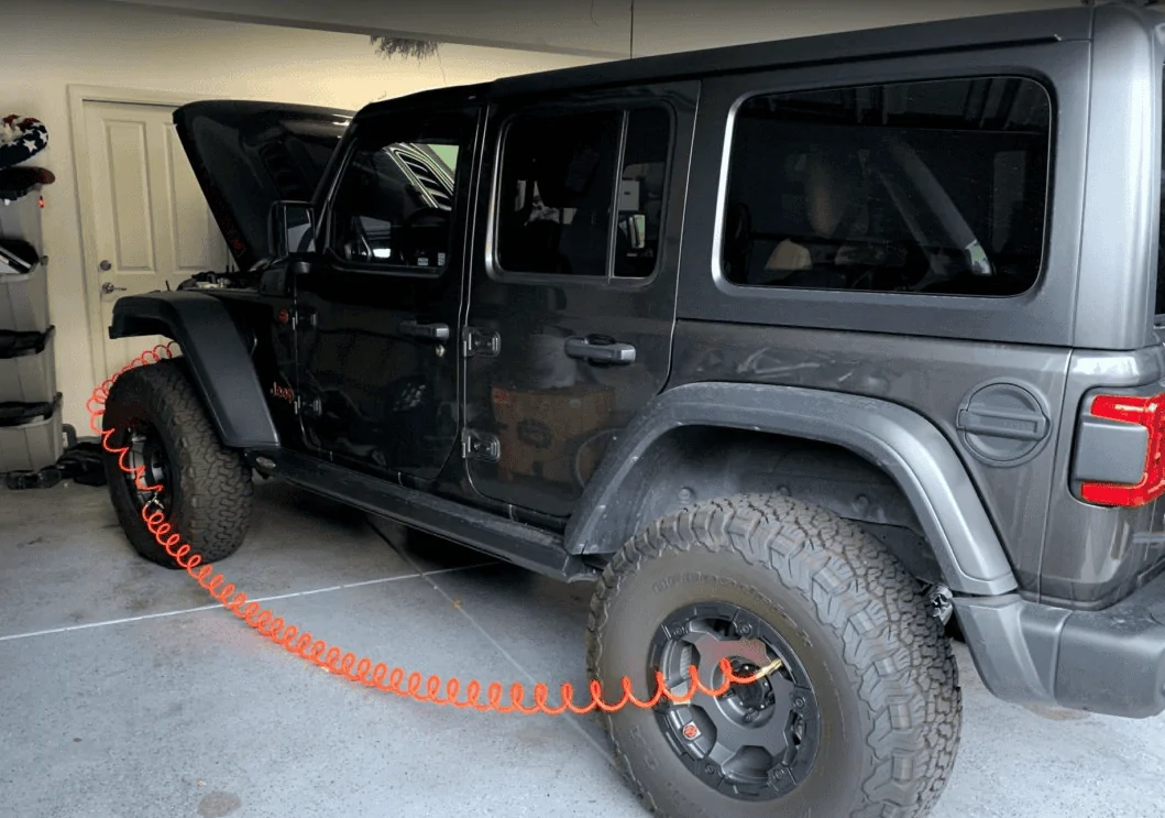 Jeep Wrangler JL 4 Tire Pressure 1678573175471