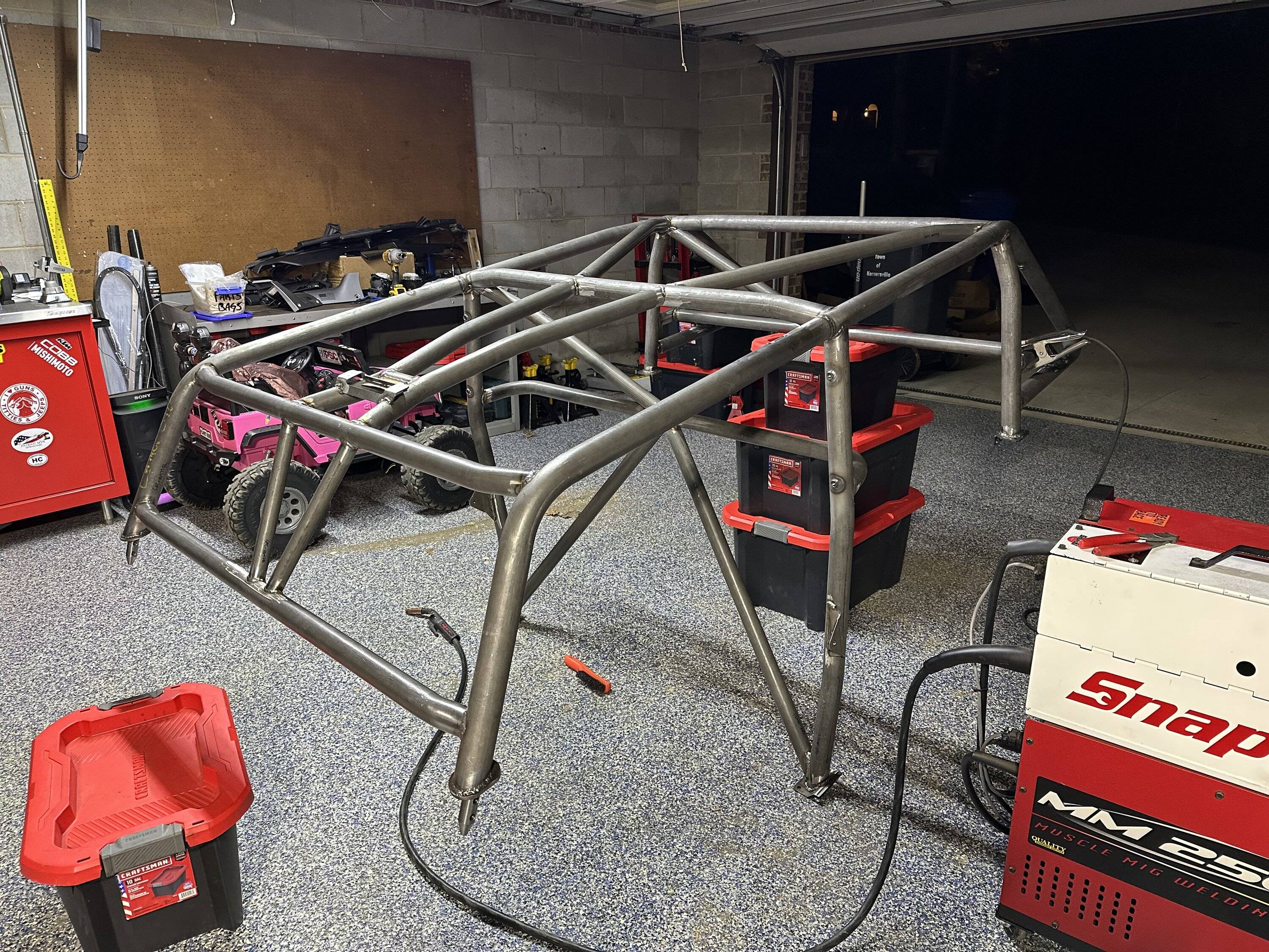 Jeep Wrangler JL GenRight Roll Cage Install 3D1839B0-92F5-4986-8086-E5E4EE3EDB16