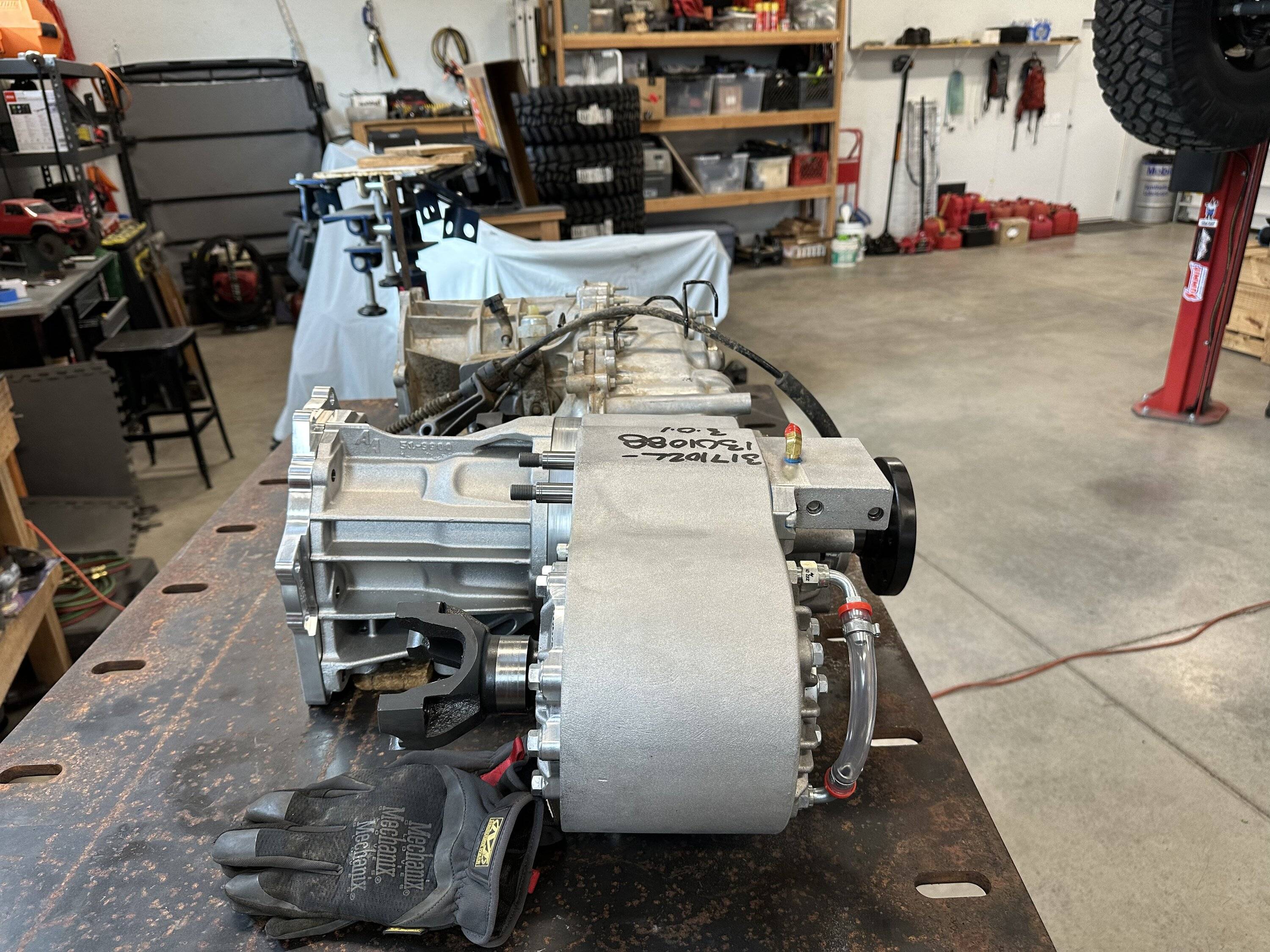 Jeep Wrangler JL 392 Atlas transfer case install 00B9A8B1-88D5-4ACA-BD2B-A65F57616C87