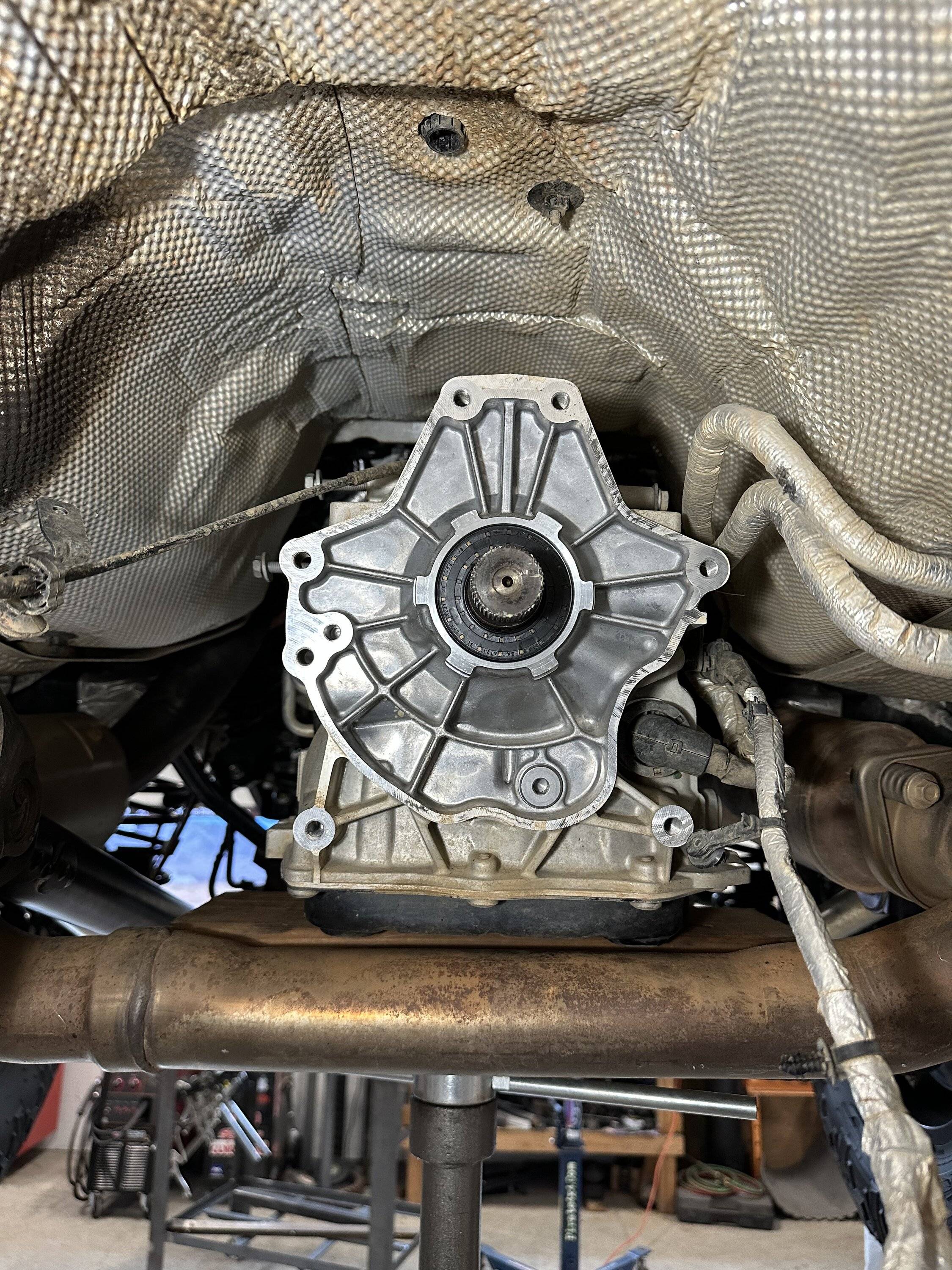 Jeep Wrangler JL 392 Atlas transfer case install 0DC9FA09-F3C2-4210-8B0A-022883698FB3