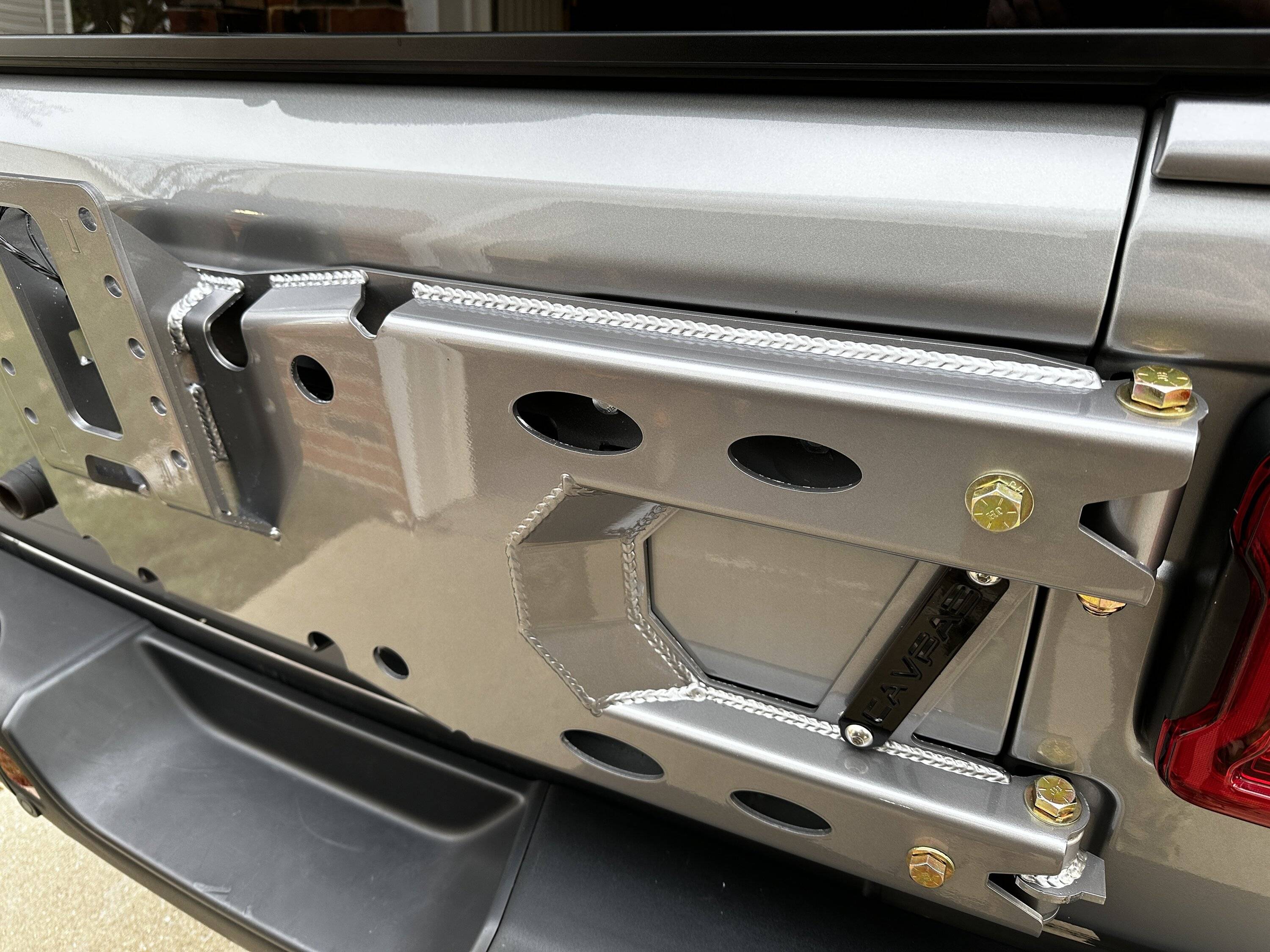 Jeep Wrangler JL CavFab Installation Experience 58E83963-425B-4E23-9977-6C2C85069338