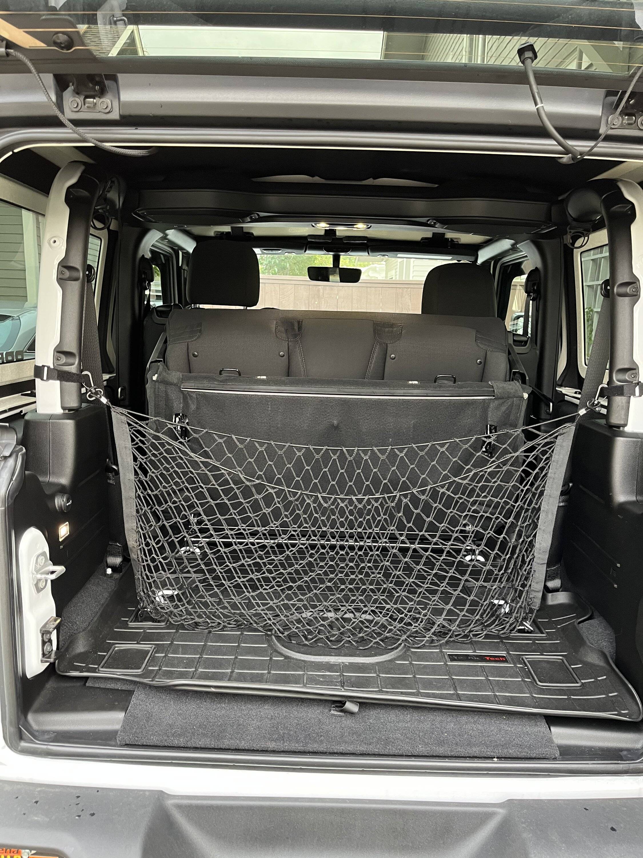 Jeep Wrangler JL Cargo Net with Backseat Out? E3E54ED1-63B1-41BD-A938-62822D894F55