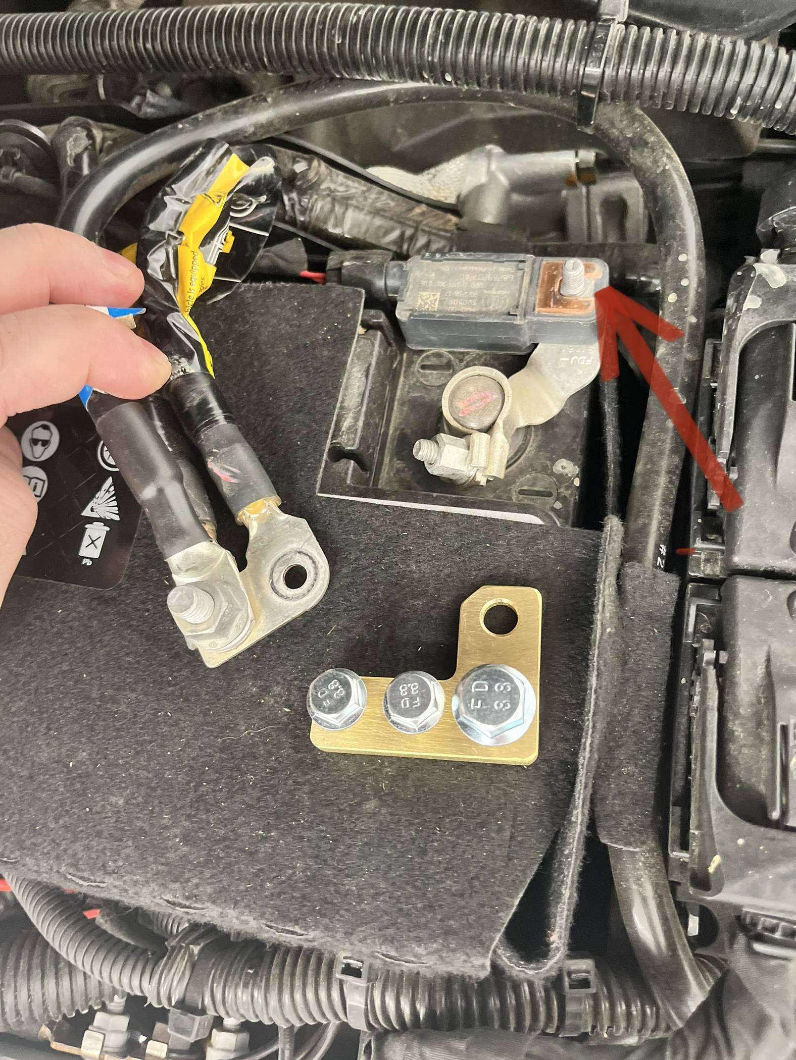 Jeep Wrangler JL Looking for a Good Battery Post Distribution Block 89F349AA-9883-4172-AA79-BF1C1F0374C7