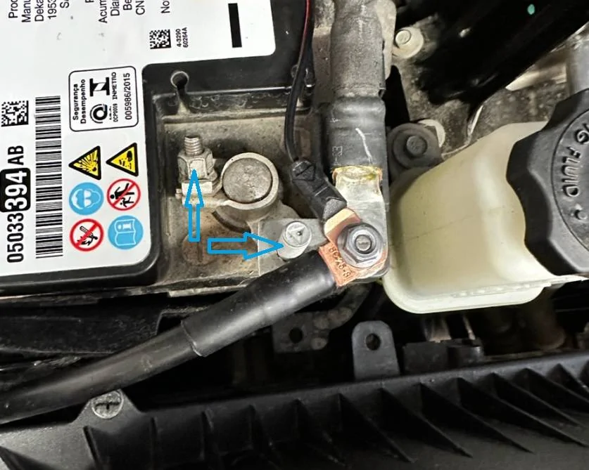 Jeep Wrangler JL Looking for a Good Battery Post Distribution Block Batt posts