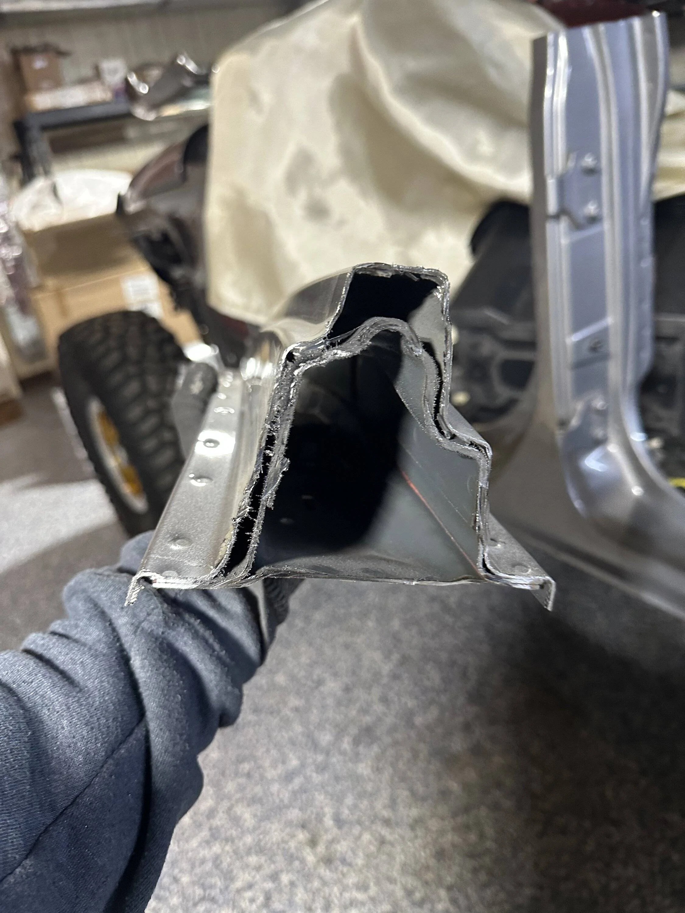 Jeep Wrangler JL GenRight B-Pillar Chop 0510AC23-6787-4BFF-8E0F-9A521BFD1313