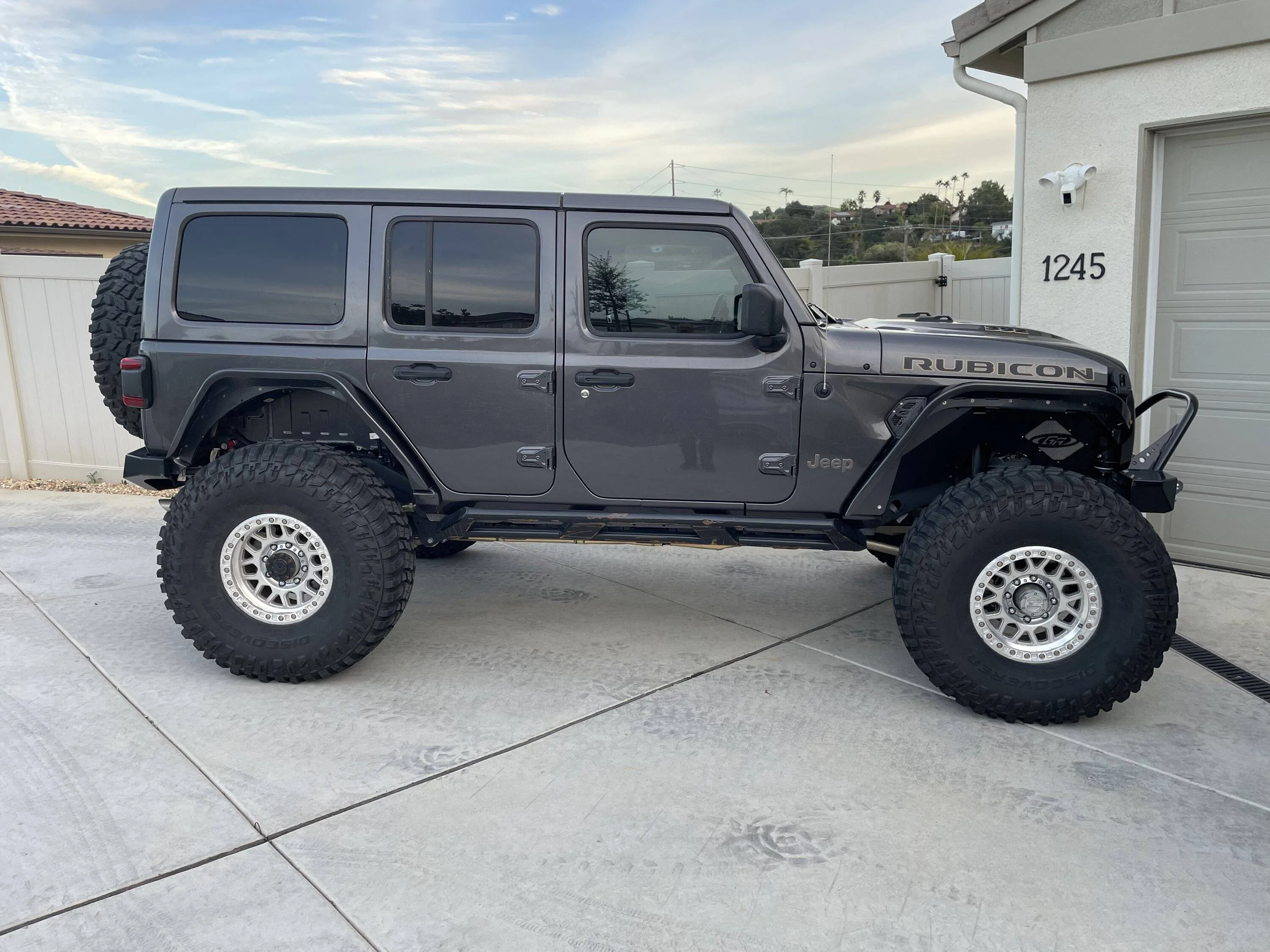 Jeep Wrangler JL Fusion 60/14b one ton axles. 02DCCE2E-0C36-4809-98BE-BBD7836B9D23