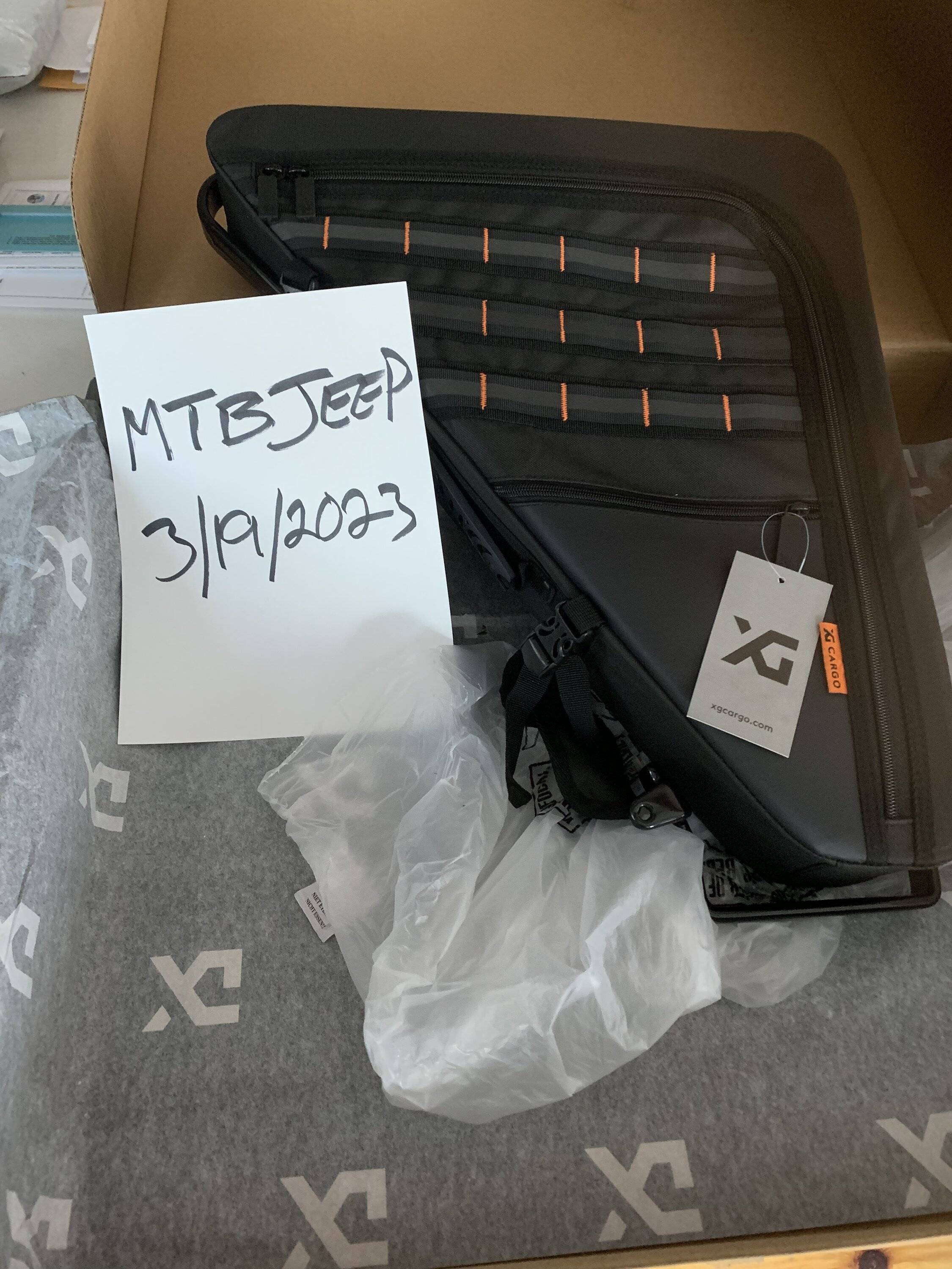 Jeep Wrangler JL XG Cargo Bag (passenger side only) B7B3975C-C754-4B6E-96EB-2948304CAF5A