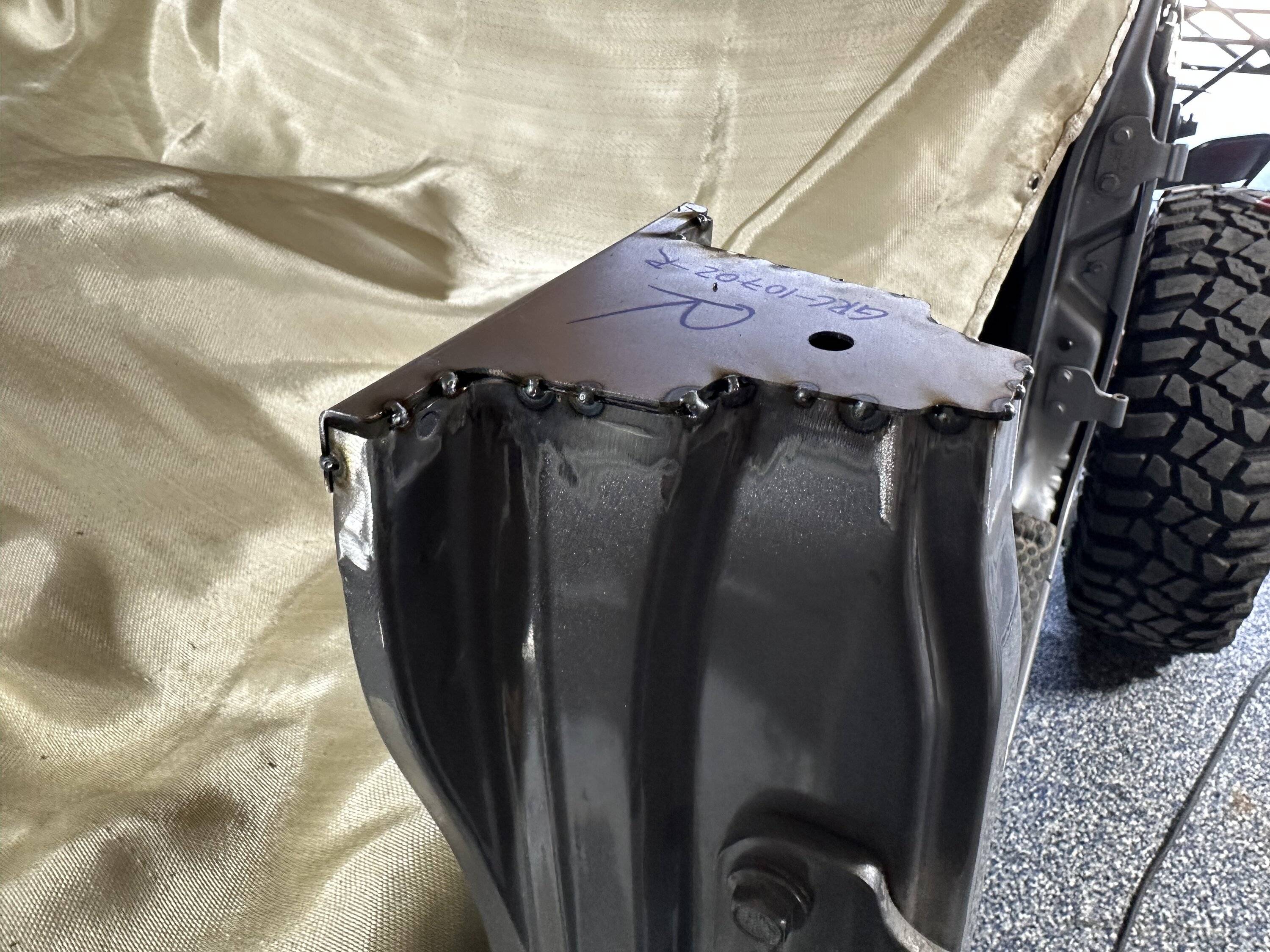 Jeep Wrangler JL GenRight B-Pillar Chop D9A1E12B-0B79-479C-880F-3F6AA69EAC79