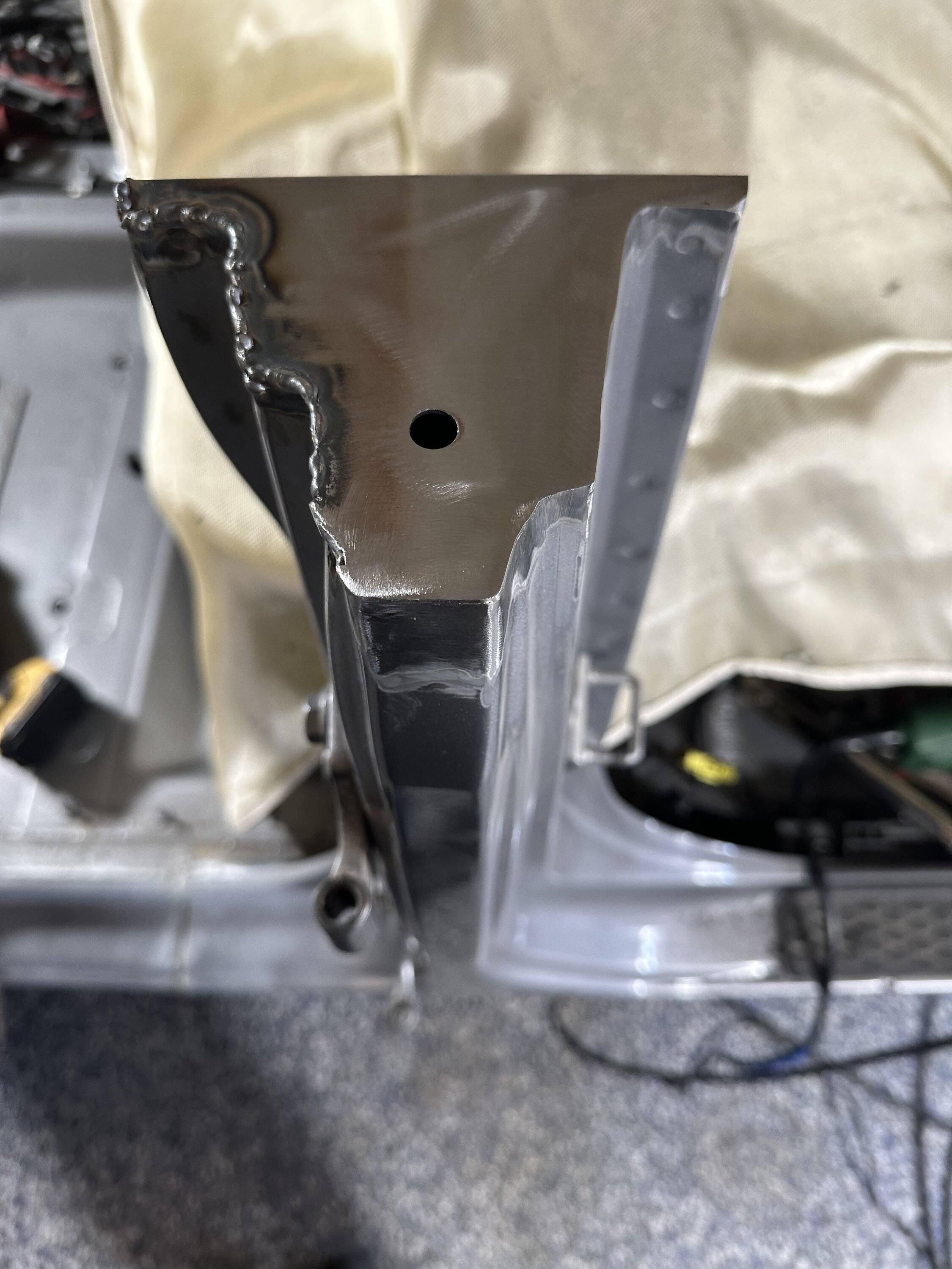Jeep Wrangler JL GenRight B-Pillar Chop E14E23EF-B759-4EE9-BD8D-D8454D0A2790