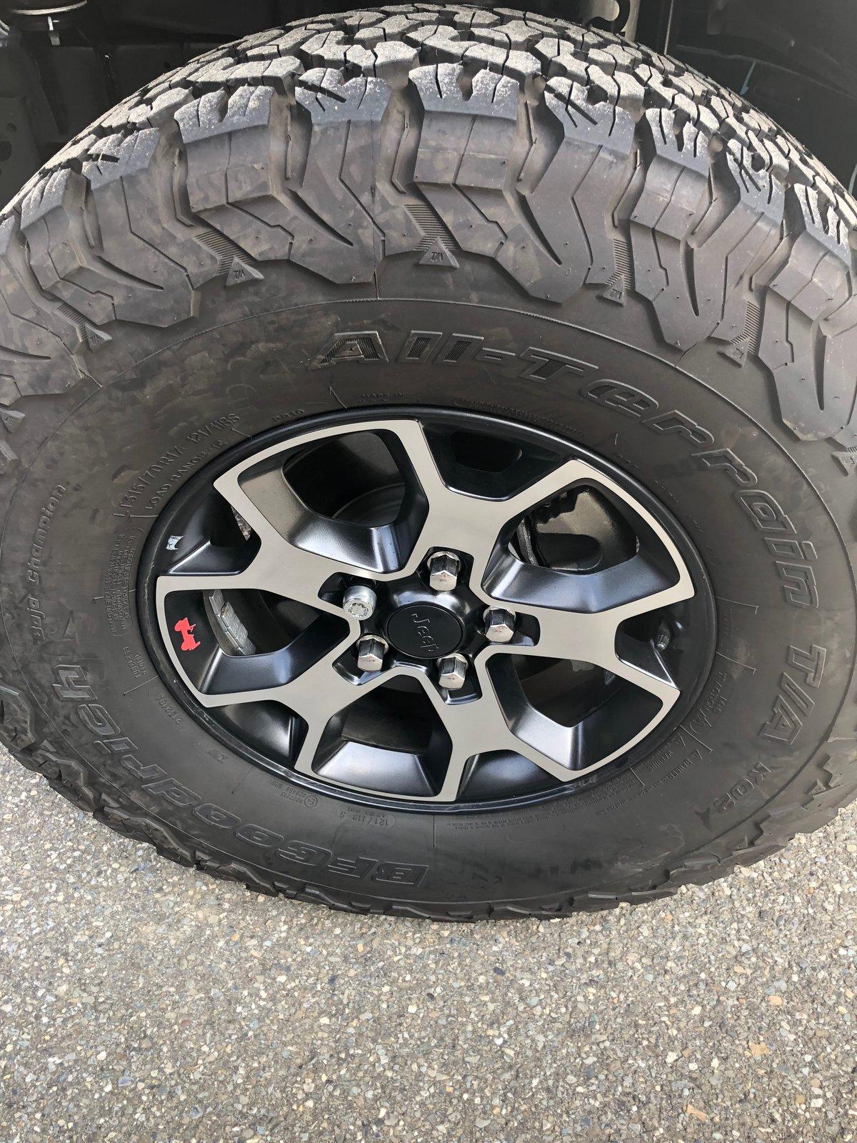 Jeep Wrangler JL 5 RUBICON WHEELS /TPM/KO2 35" TIRES IN CT/NY BORDER IMG_1117