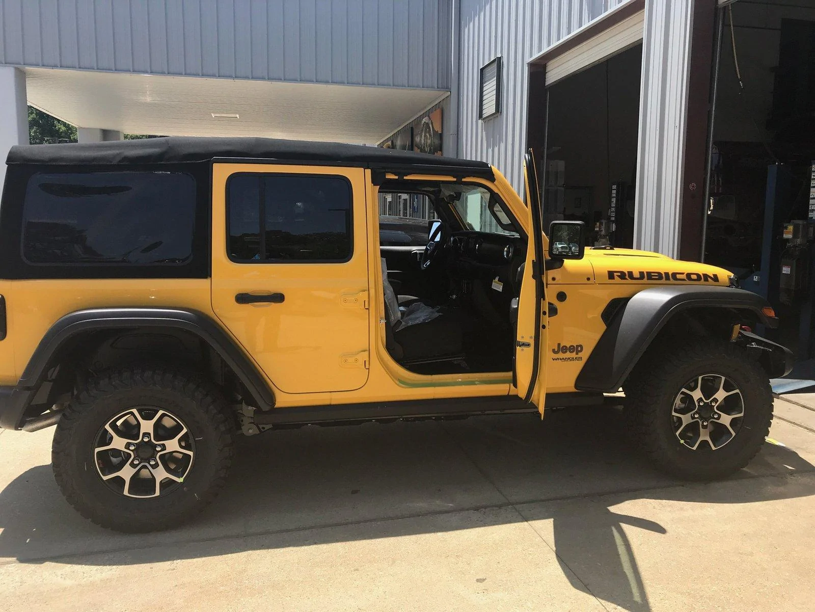 Jeep Wrangler JL It's Here! 555016261