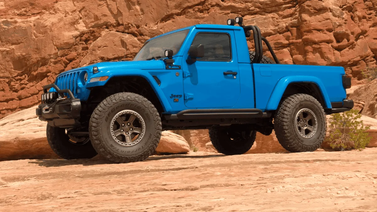 Jeep Wrangler JL Think we'll ever see a 2dr Gladiator?? 1679852939299-png