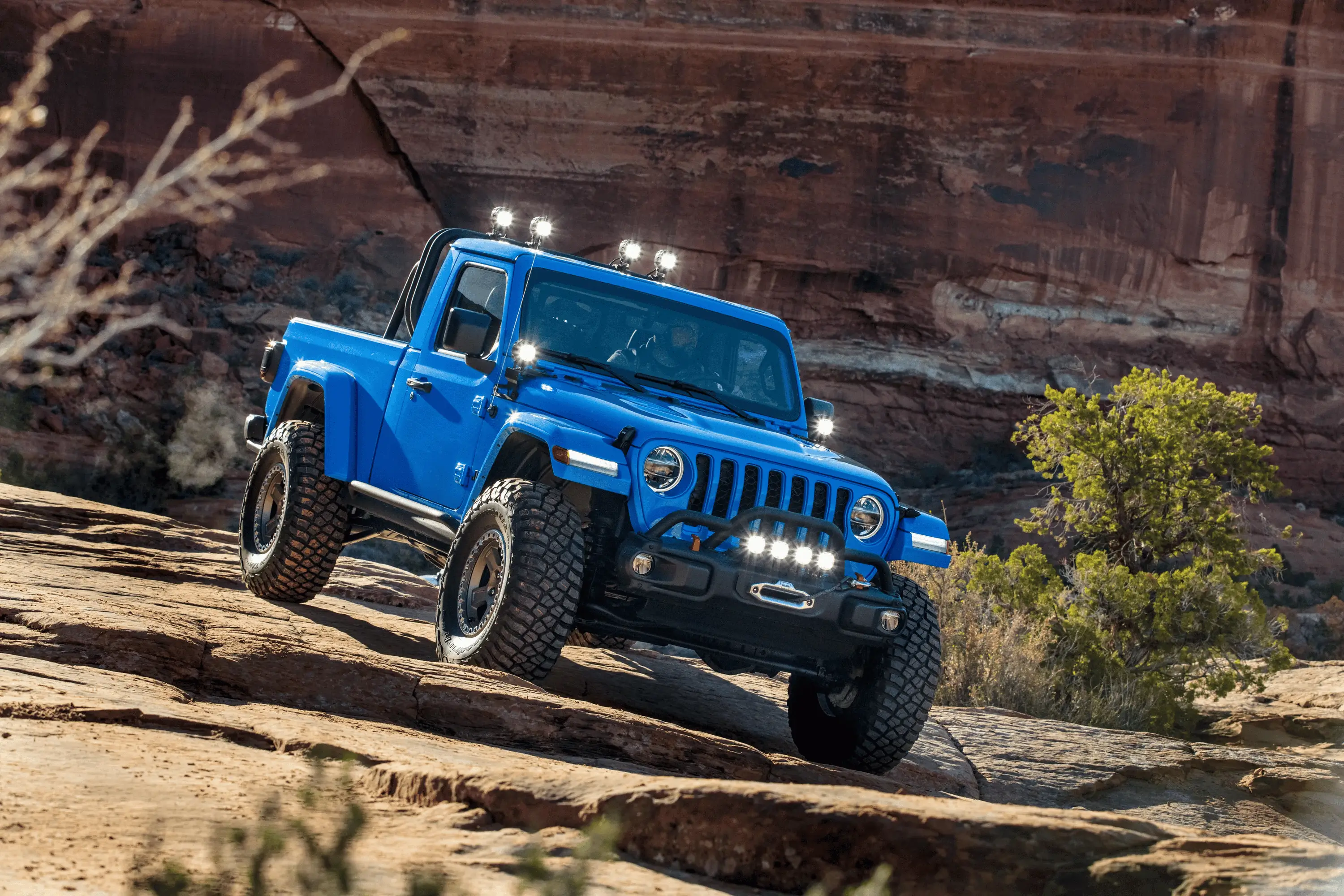 Jeep Wrangler JL Think we'll ever see a 2dr Gladiator?? 1679853010521-png