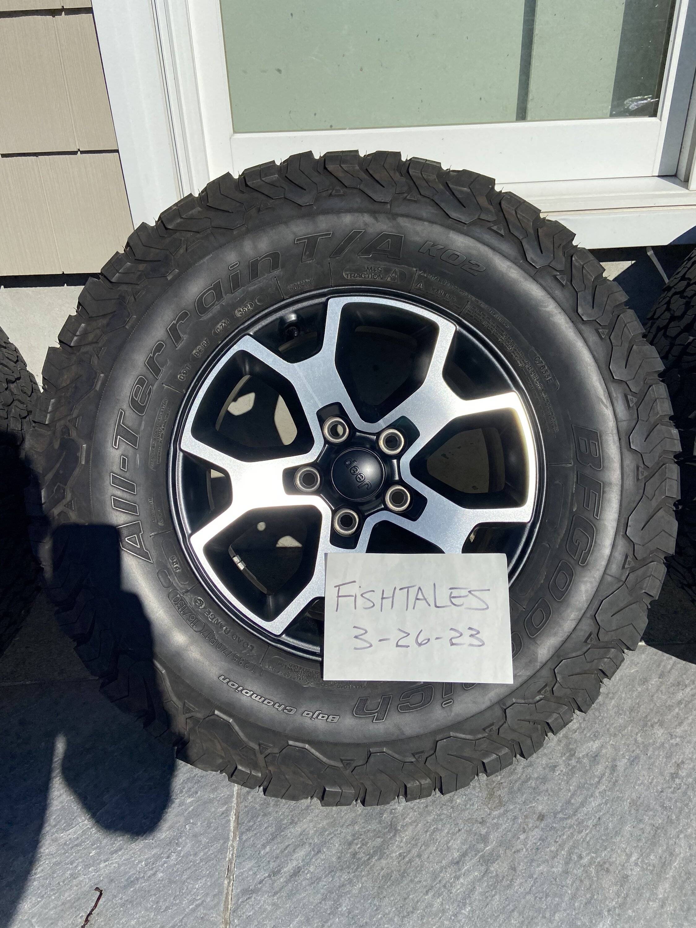 Jeep Wrangler JL 2021 Rubicon Wheels A4FE9C1B-7F8B-4234-881C-26E668EC4D43
