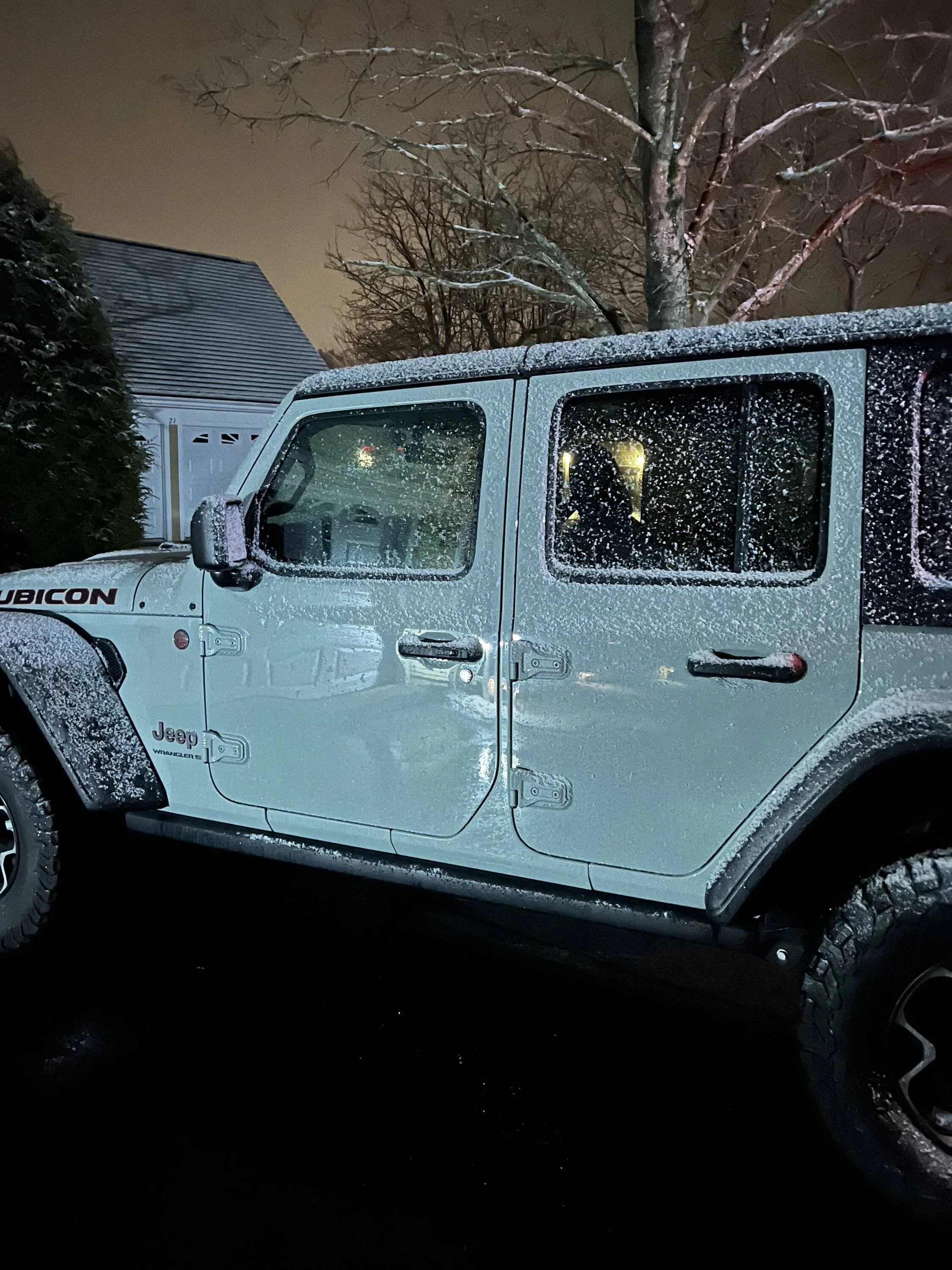 Jeep Wrangler JL Jeeps in Snow 8A02B833-DA43-410B-9138-88D345163194
