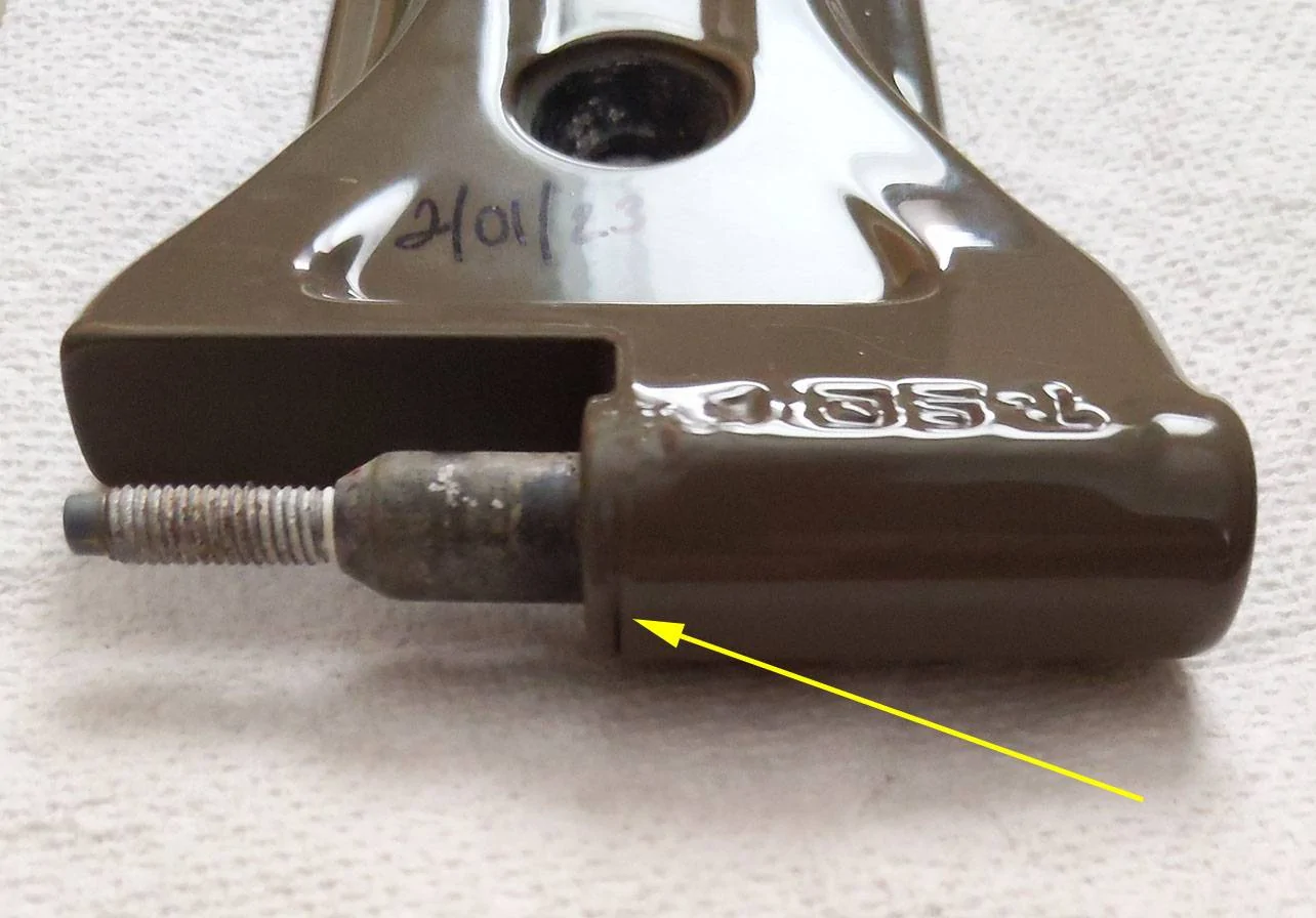 Jeep Wrangler JL Thoughts on Aluminum Panel (Galvanic?) Corrosion Mitigation hinge corroded 2