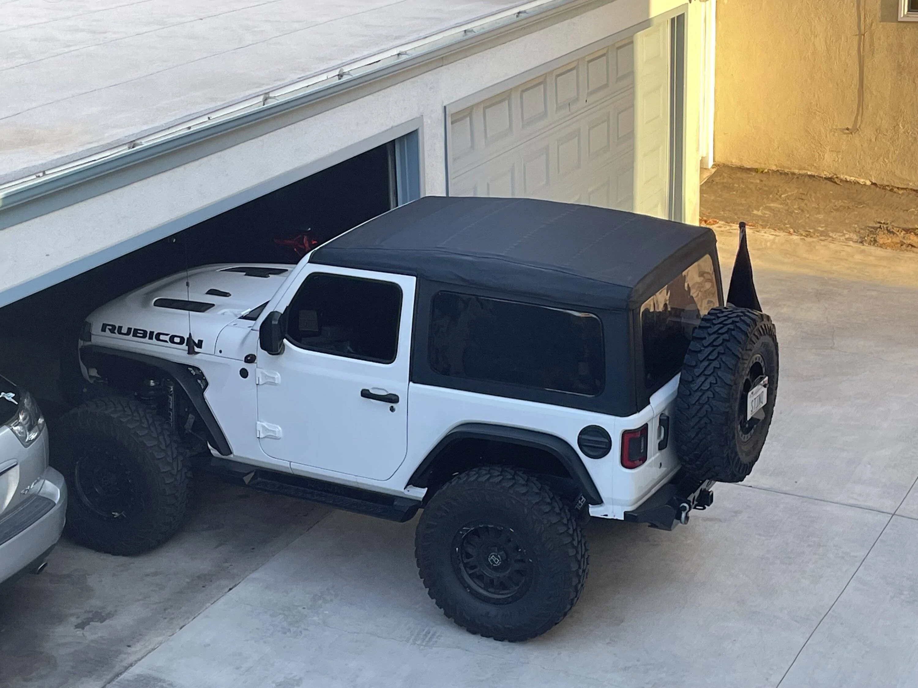 Jeep Wrangler JL Help with tire decisions 68351699244__0A43109A-212A-4942-9824-45A28381AFCA