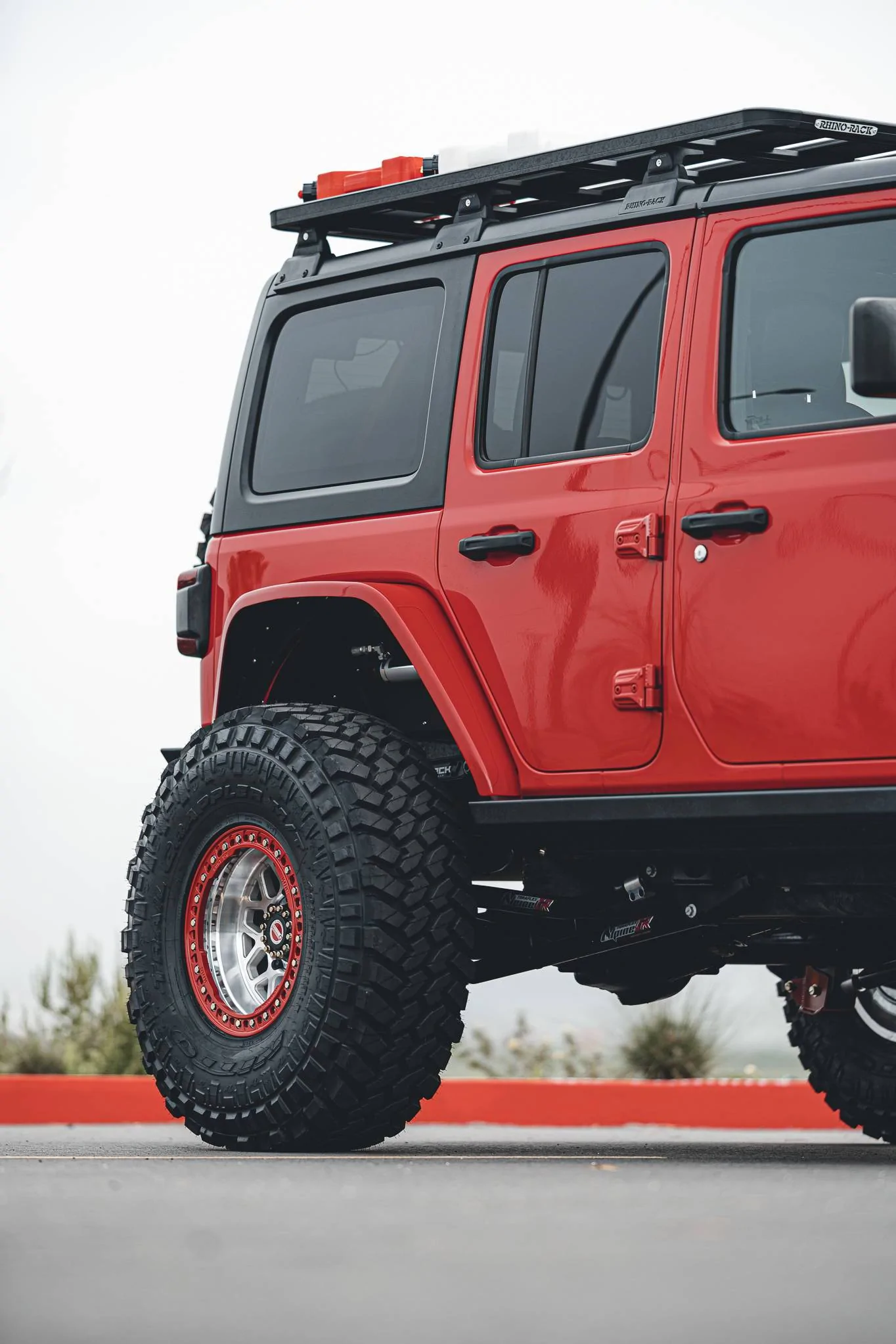 Jeep Wrangler JL INFERNO UNLEASHED: JEEP WRANGLER TRANSFORMATION BY REBEL OFF ROAD lighter