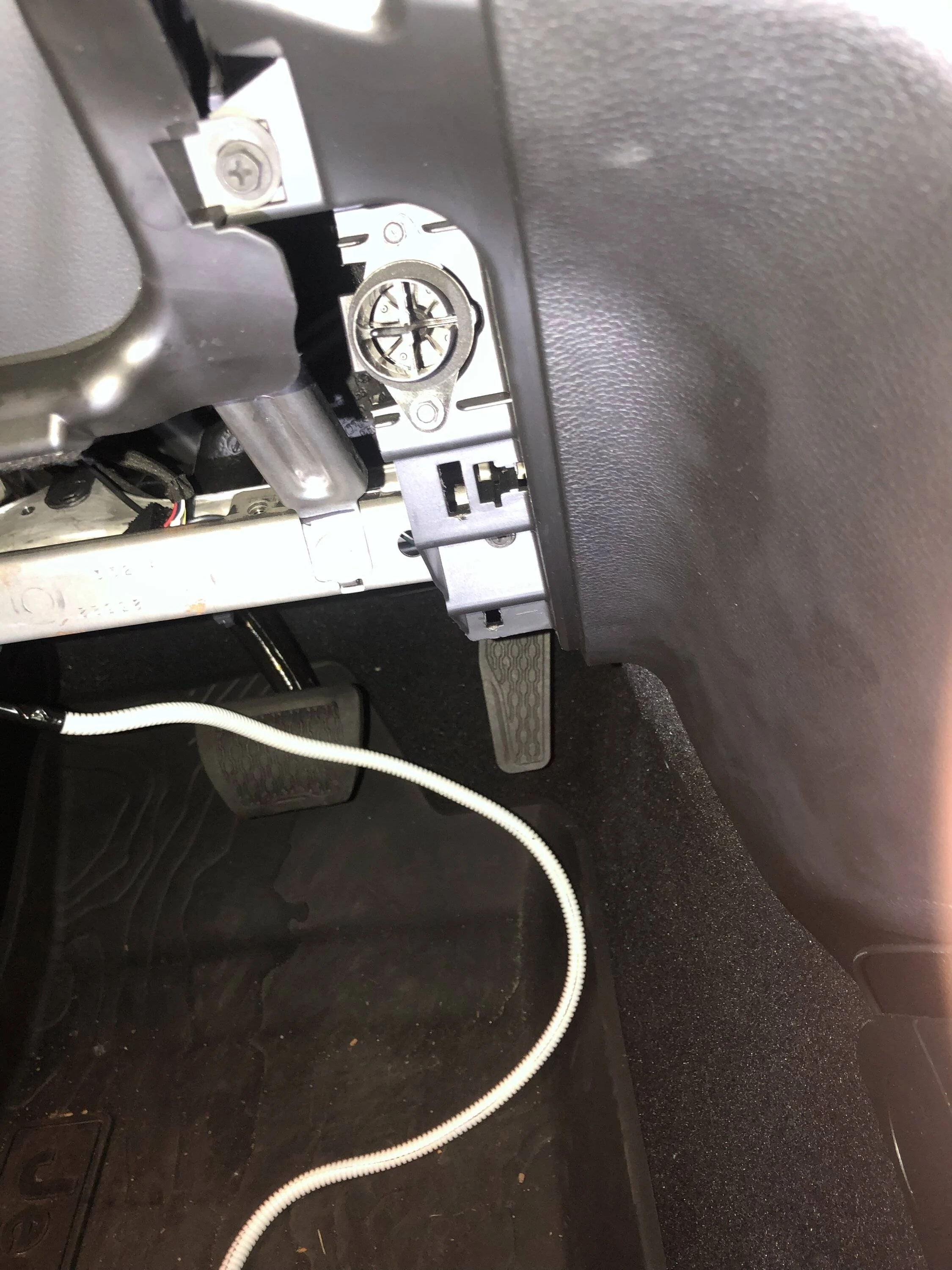 Jeep Wrangler JL What is this? 4308653A-ECC5-40DE-9C80-4B0868821130
