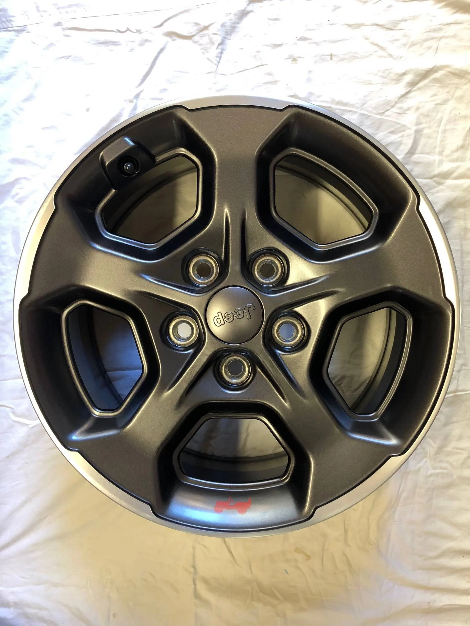 Jeep Wrangler JL Gladiator Rubicon Wheel $75 IMG_1859