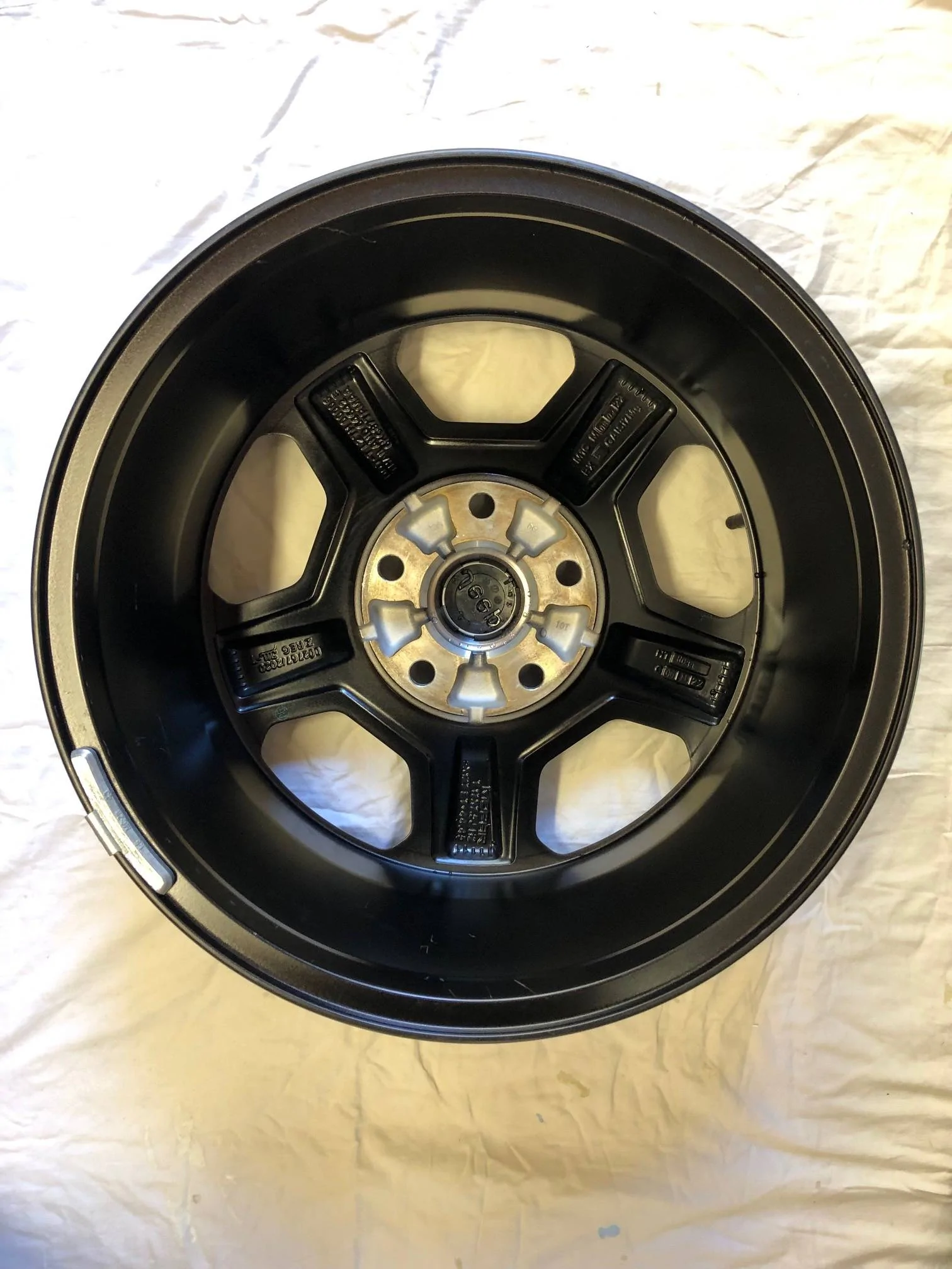 Jeep Wrangler JL Gladiator Rubicon Wheel $75 IMG_1860