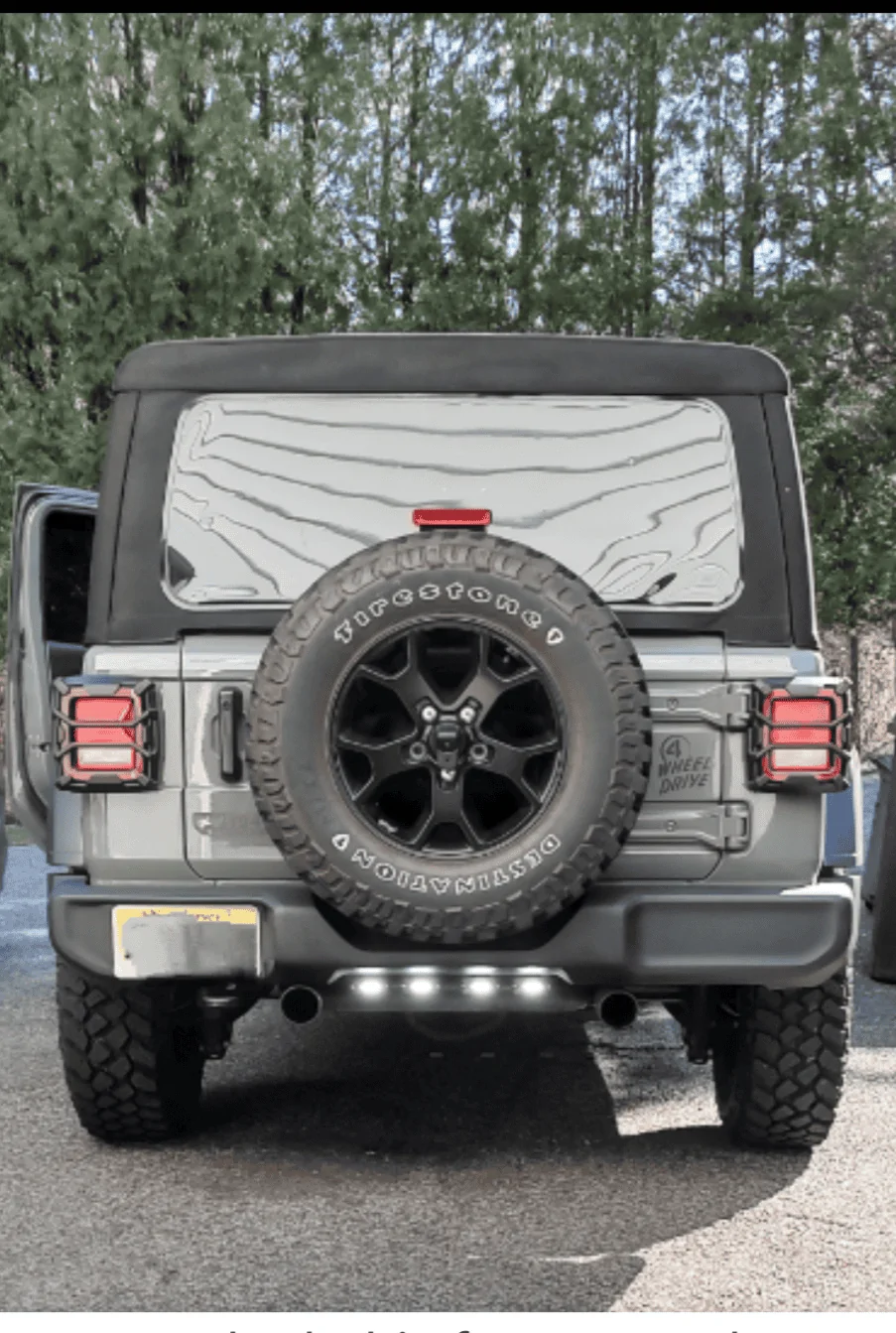 Jeep Wrangler JL NEW ARRIVALS!  Switchback LED Rock Lights Screenshot_20230402-204652-736