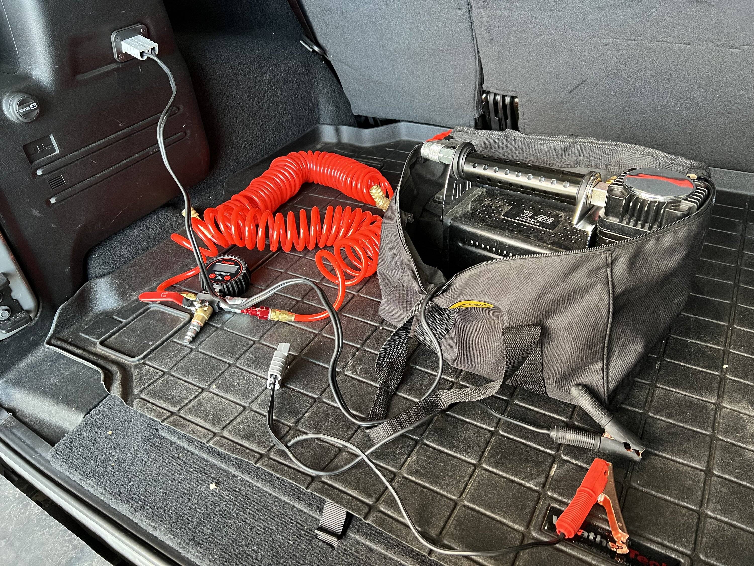 Jeep Wrangler JL Portable Air Compressor ? IMG_5541