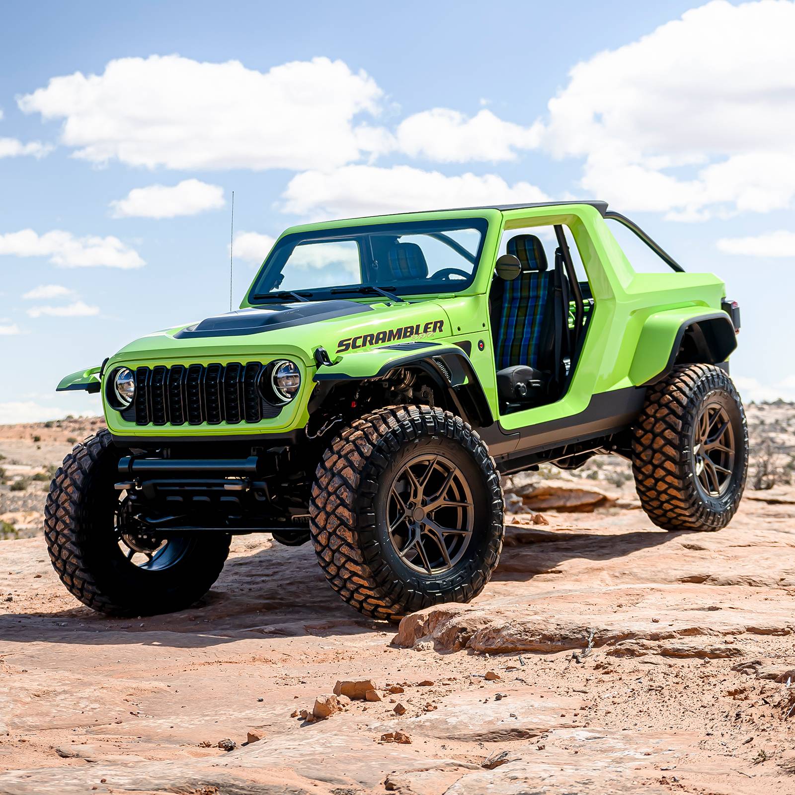 Jeep Wrangler JL Jeep Graphic Studio 338754333_619435772898047_2981744304151698146_n