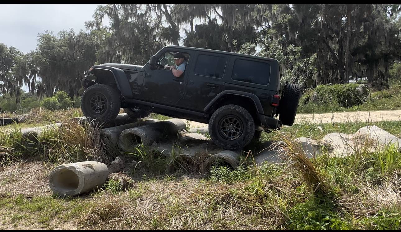 Jeep Wrangler JL Florida Roll Call! 72E6F14F-66E0-4175-B1B7-B25C77744BF0