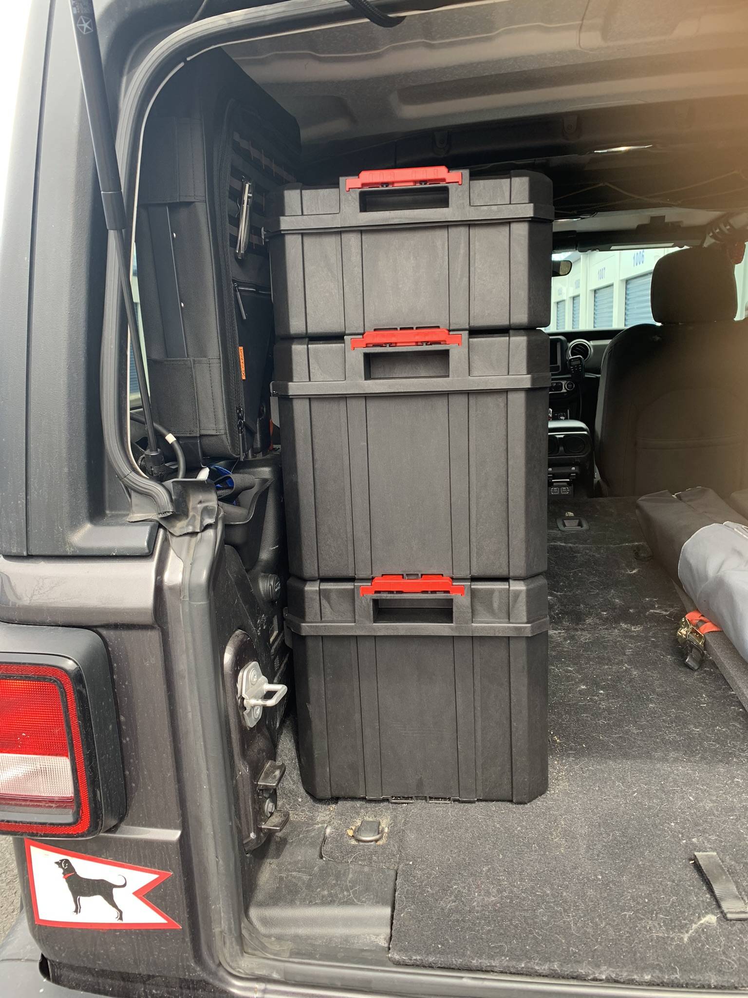 Jeep Wrangler JL Harbor Freight Bauer Boxes for cargo space 1DB57438-0A94-423B-81B2-FFDAA3A4D575