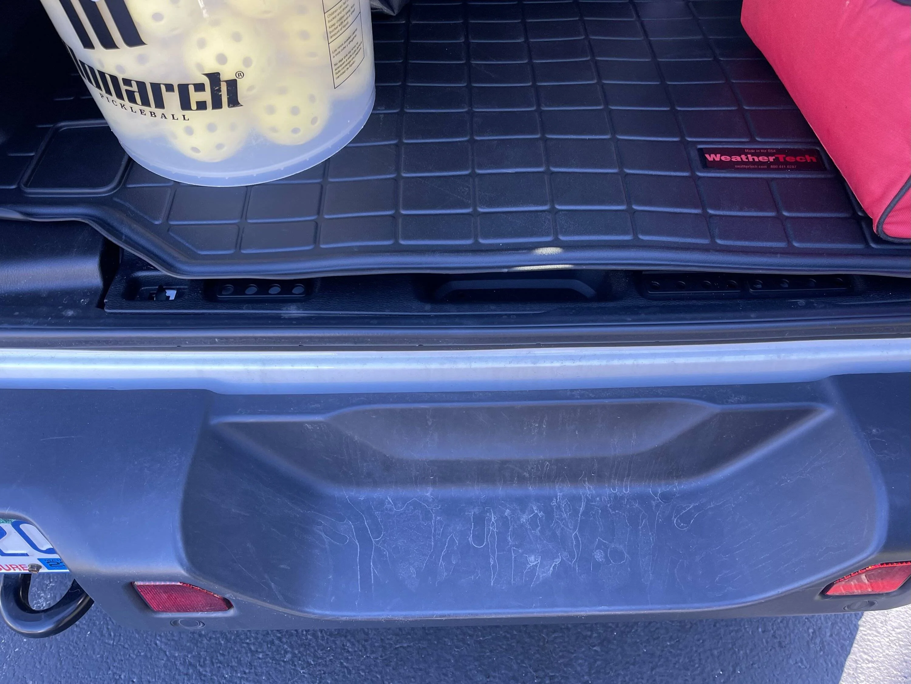 Jeep Wrangler JL Weather Tech cargo mat...? IMG_5671
